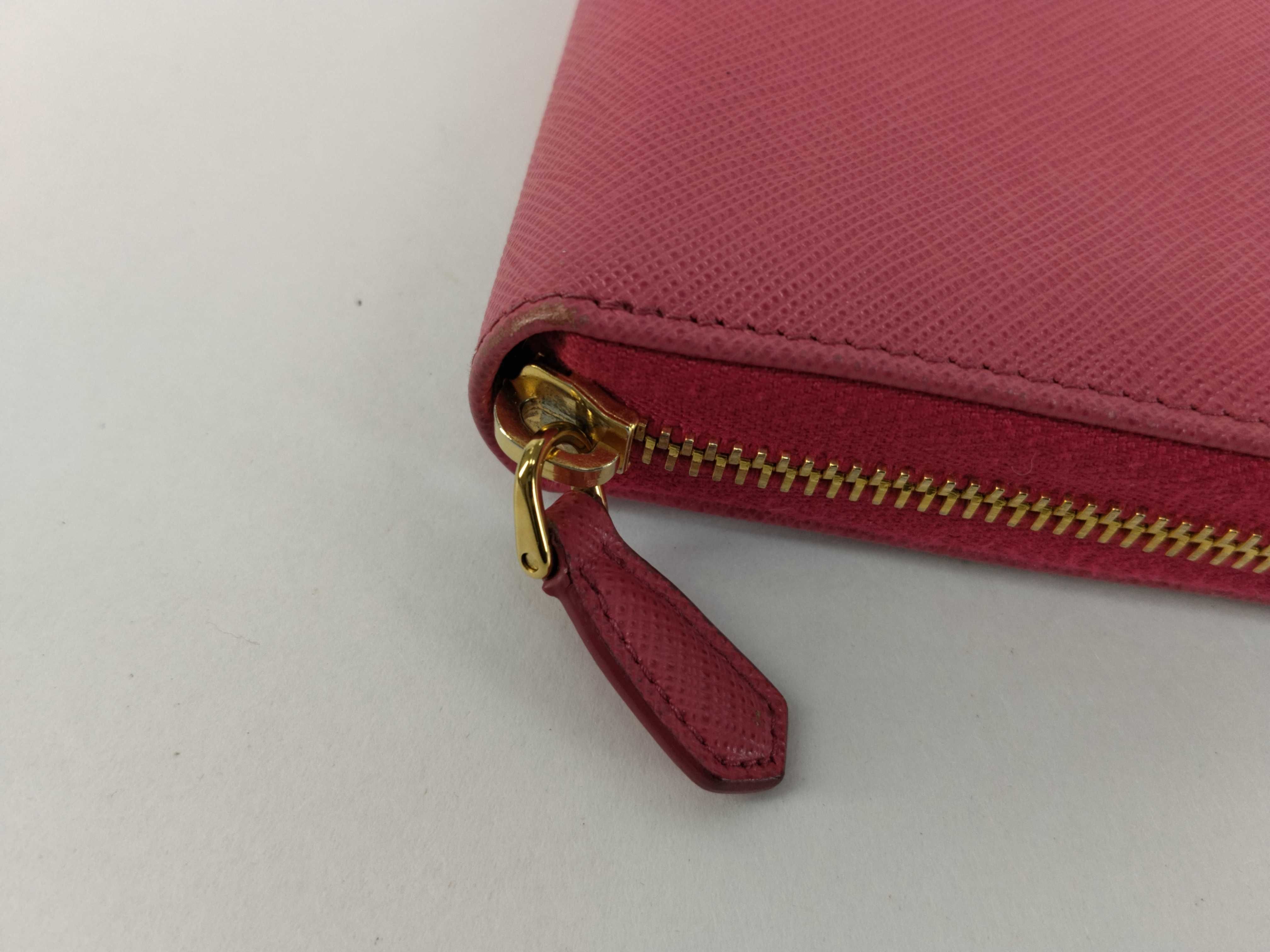 Saffiano Zippy Wallet Pink — view 7