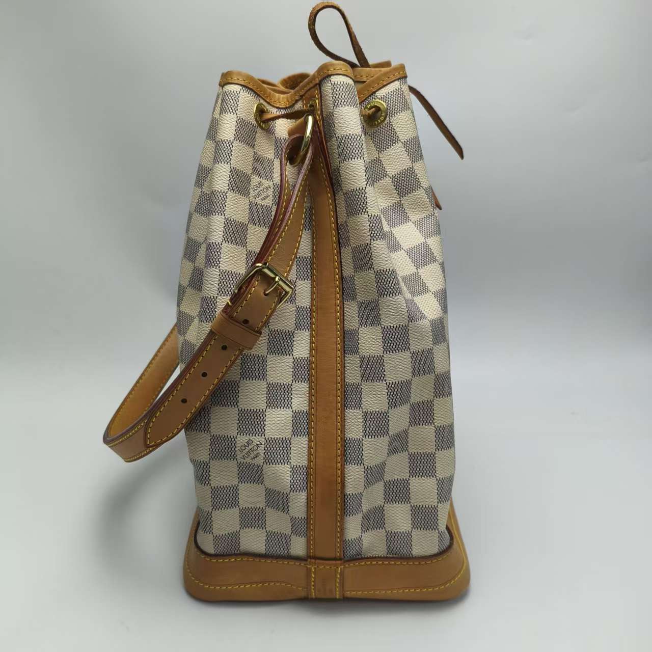 【*Shipped from: China*】LOUIS VUITTON Noe BB PU Shoulder Bag — view 4