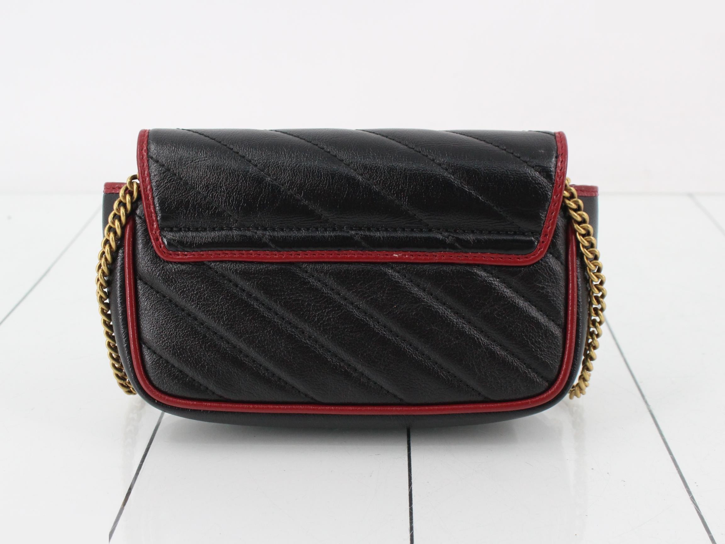 GG Marmont Quilted Shoulder Bag — view 2