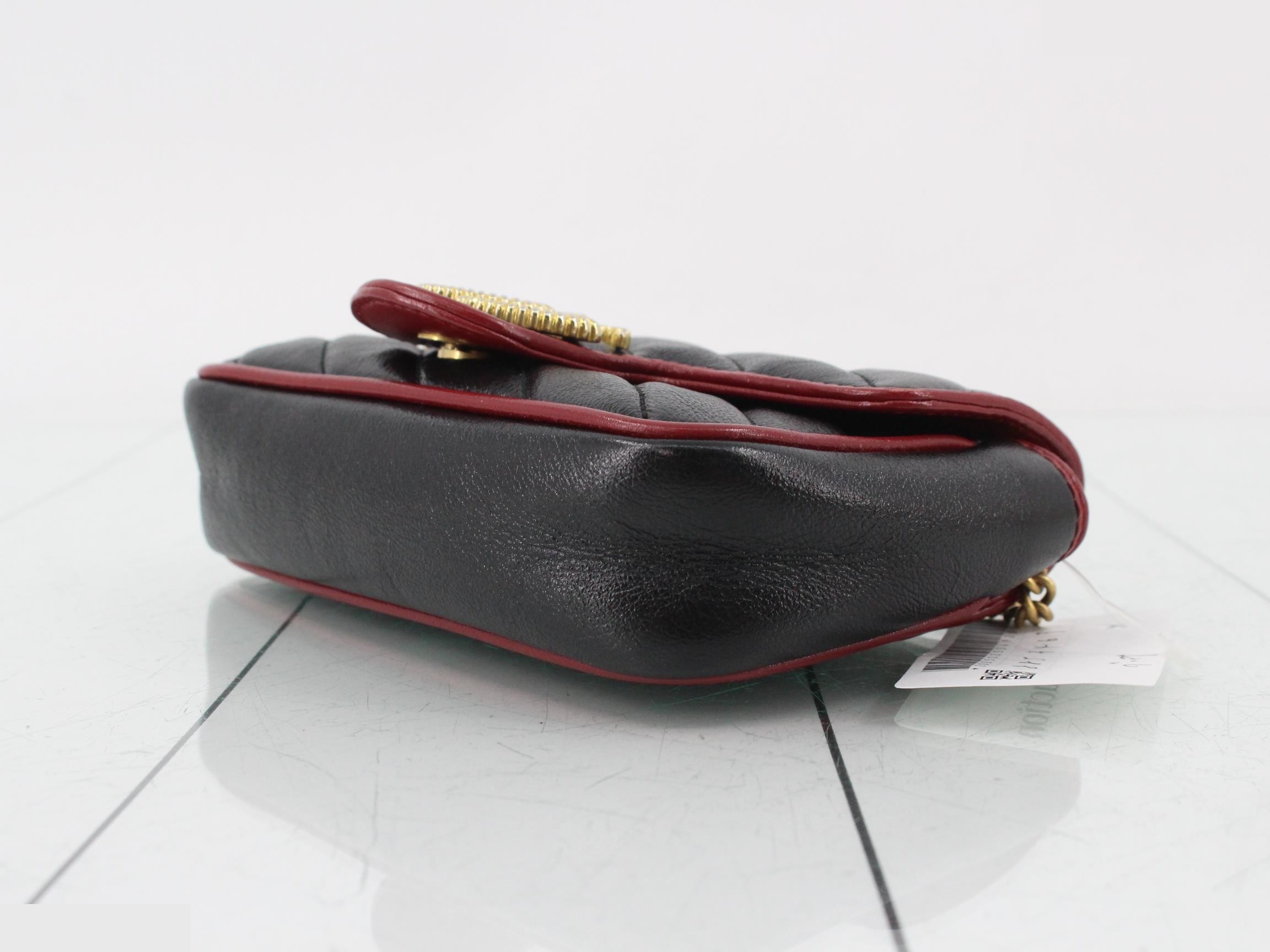 GG Marmont Quilted Shoulder Bag — view 6
