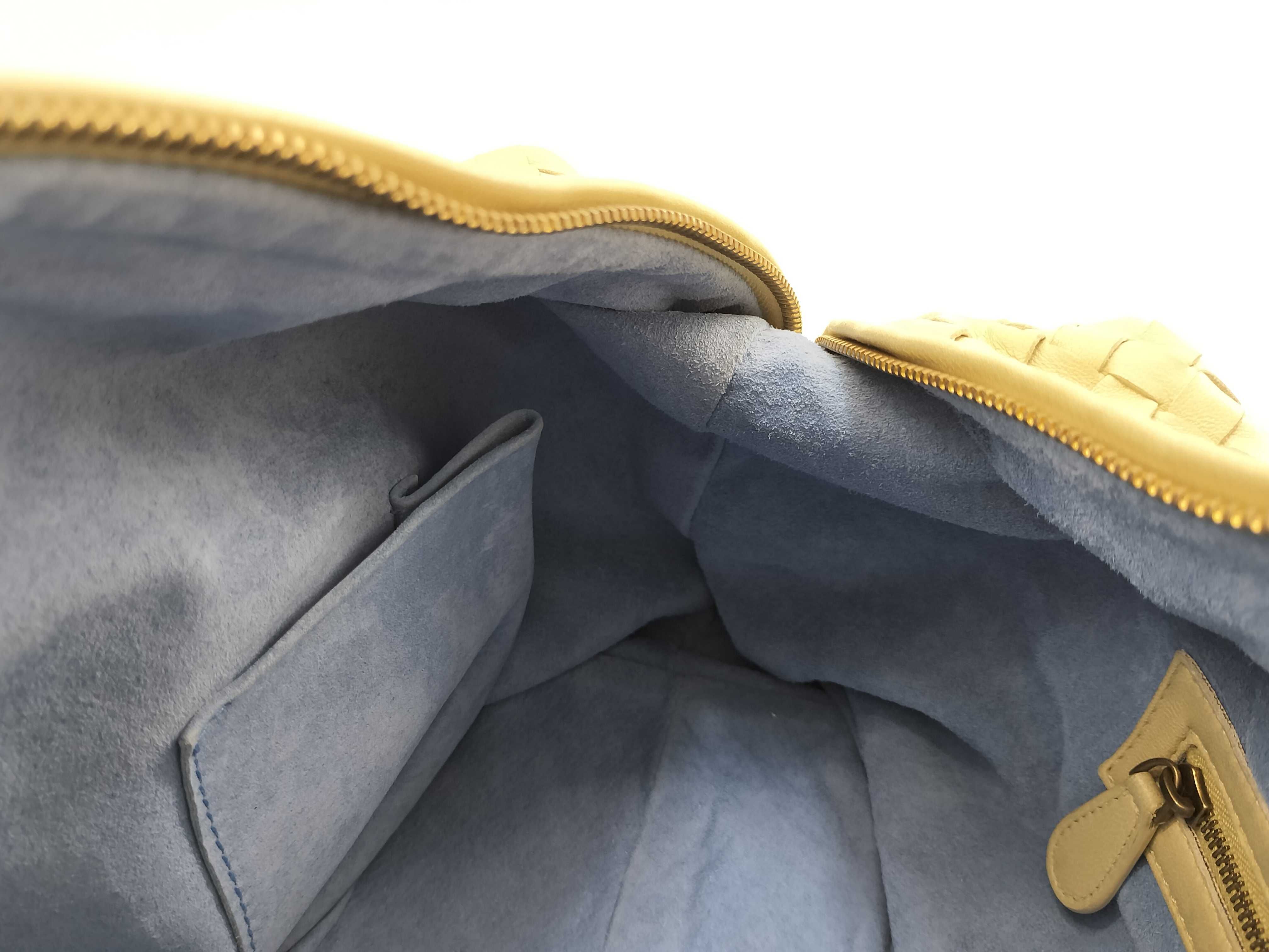Intrecciato Bottega Veneta Mini Boston Handbag — view 12