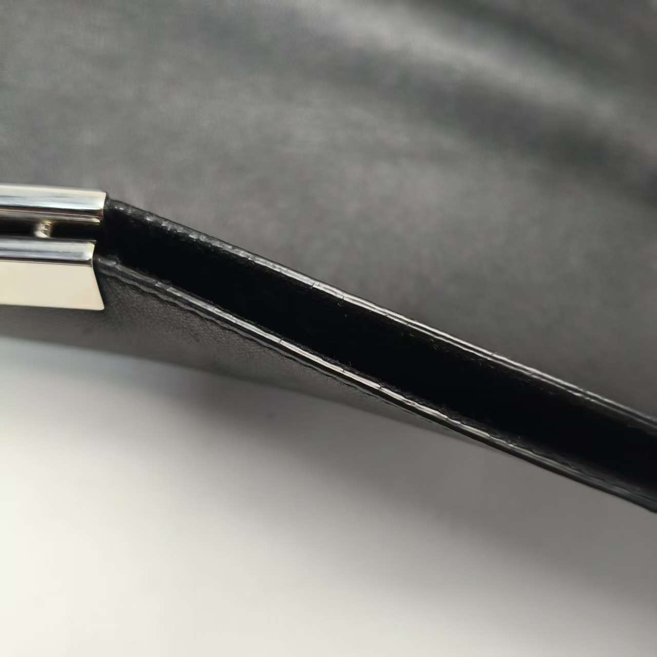 【*Shipped from: China*】CELINE Leather Clutch Bag Second Bag — view 15