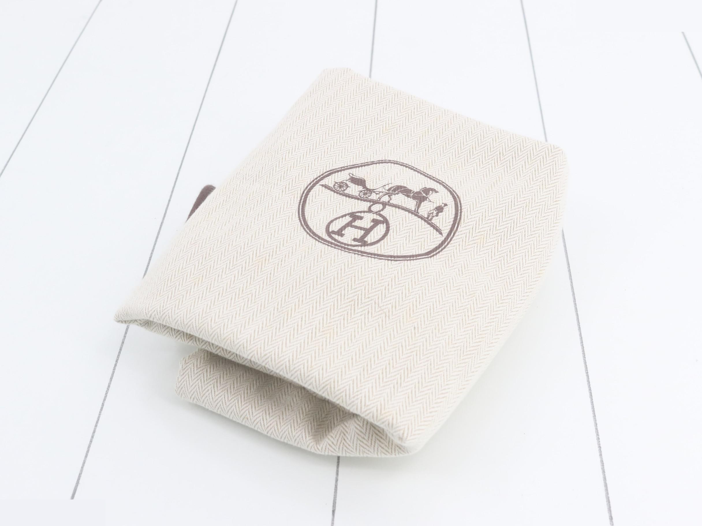 Kelly Dance Leather Shoulder Bag ( M stamp) — view 8