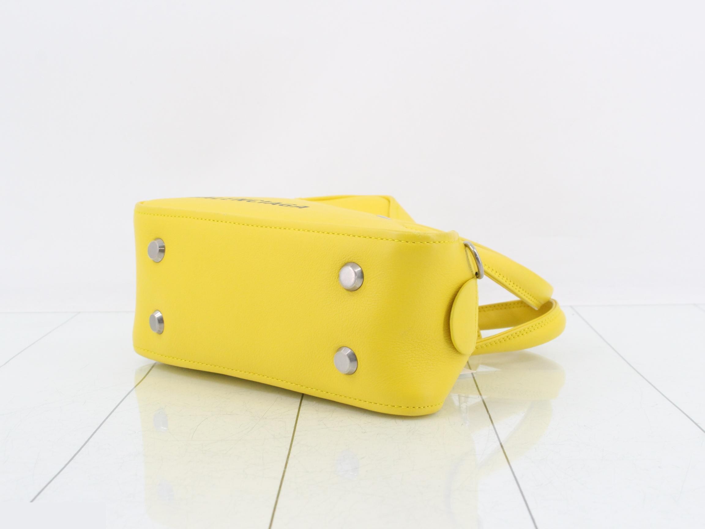 Triangle Duffle Shoulder Bag, Medium — view 3