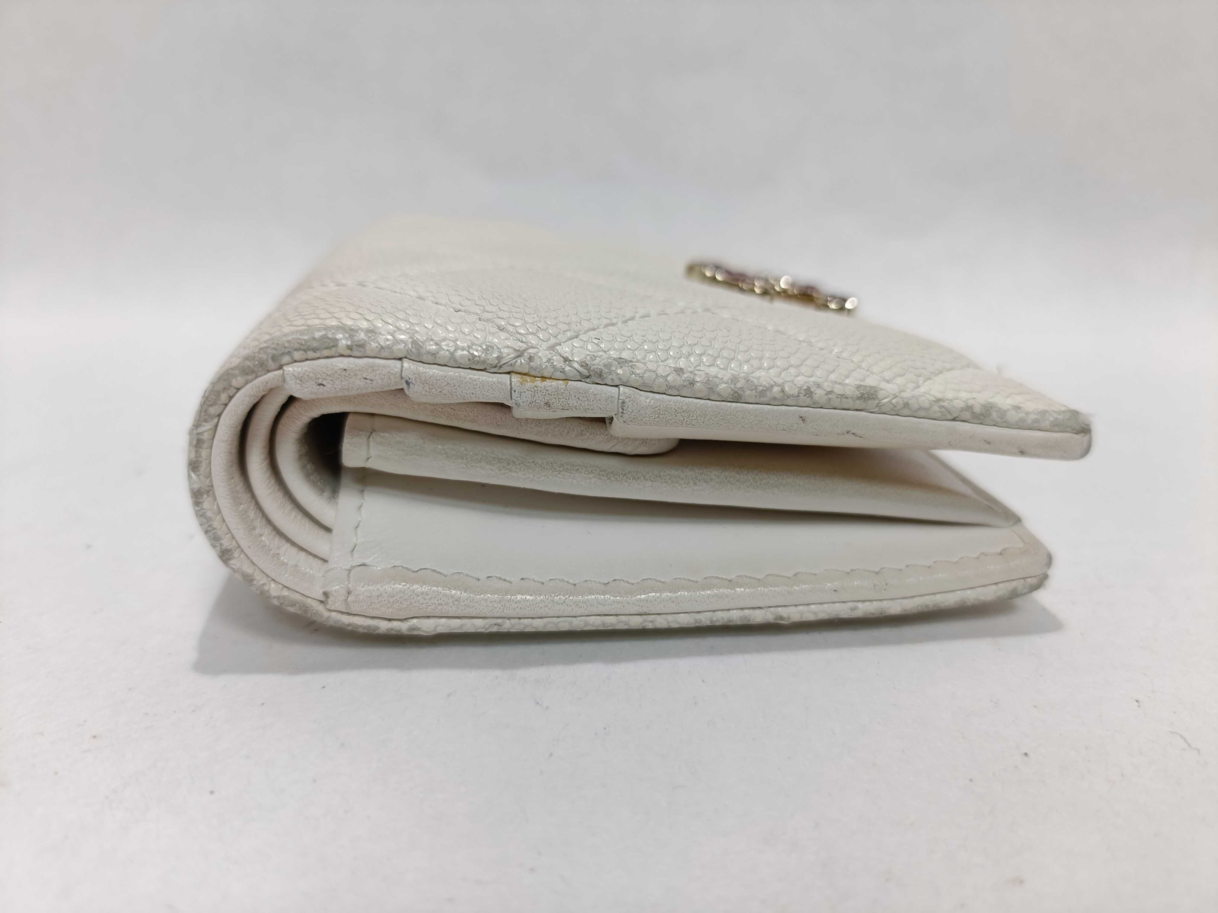 Caviar Skin Coco Mark Color Stone Caviar Skin Leather Bijou Wallet — view 4
