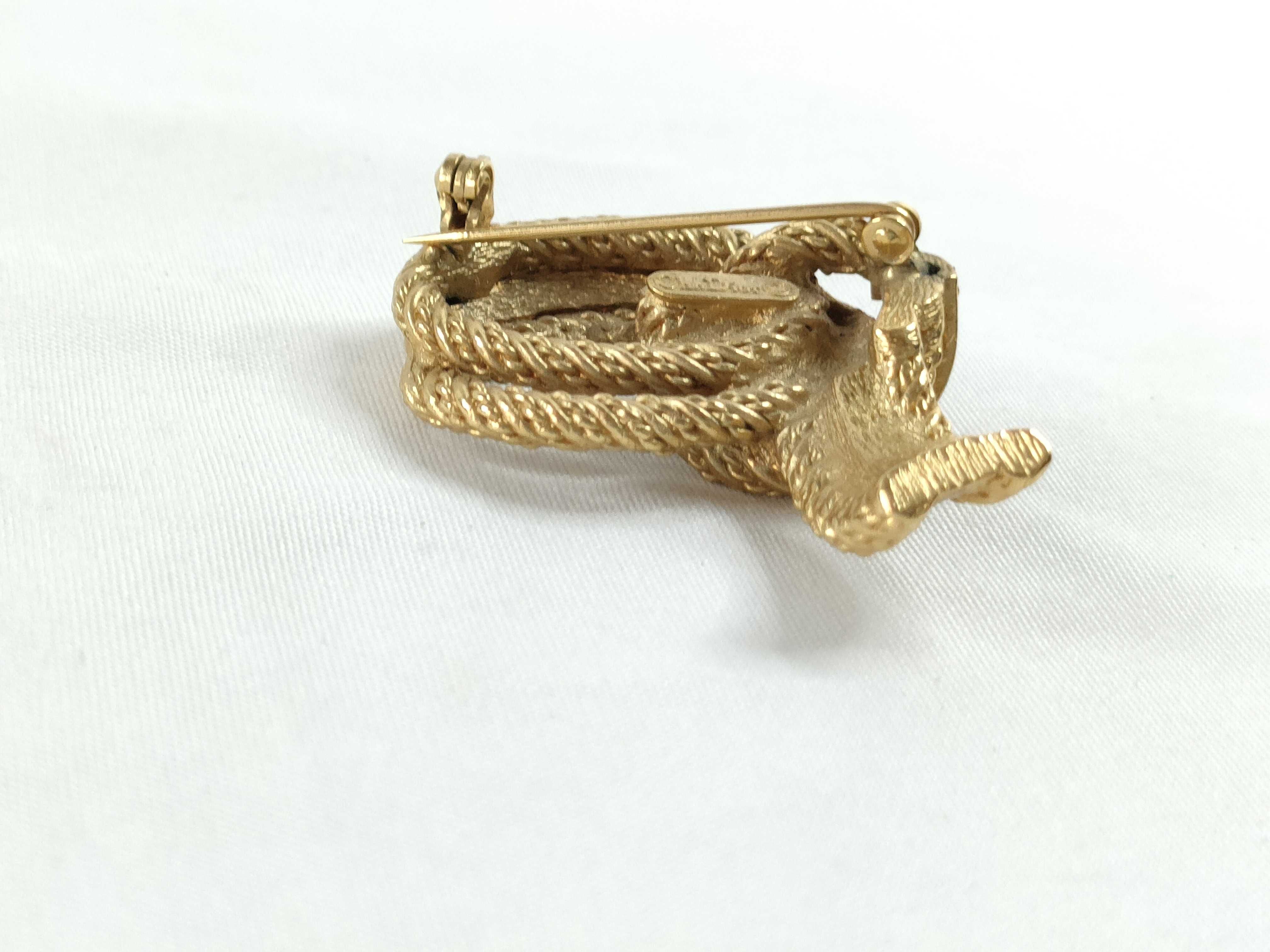 Vintage Rope Ribbon Rhinestone Gold Brooch — view 6