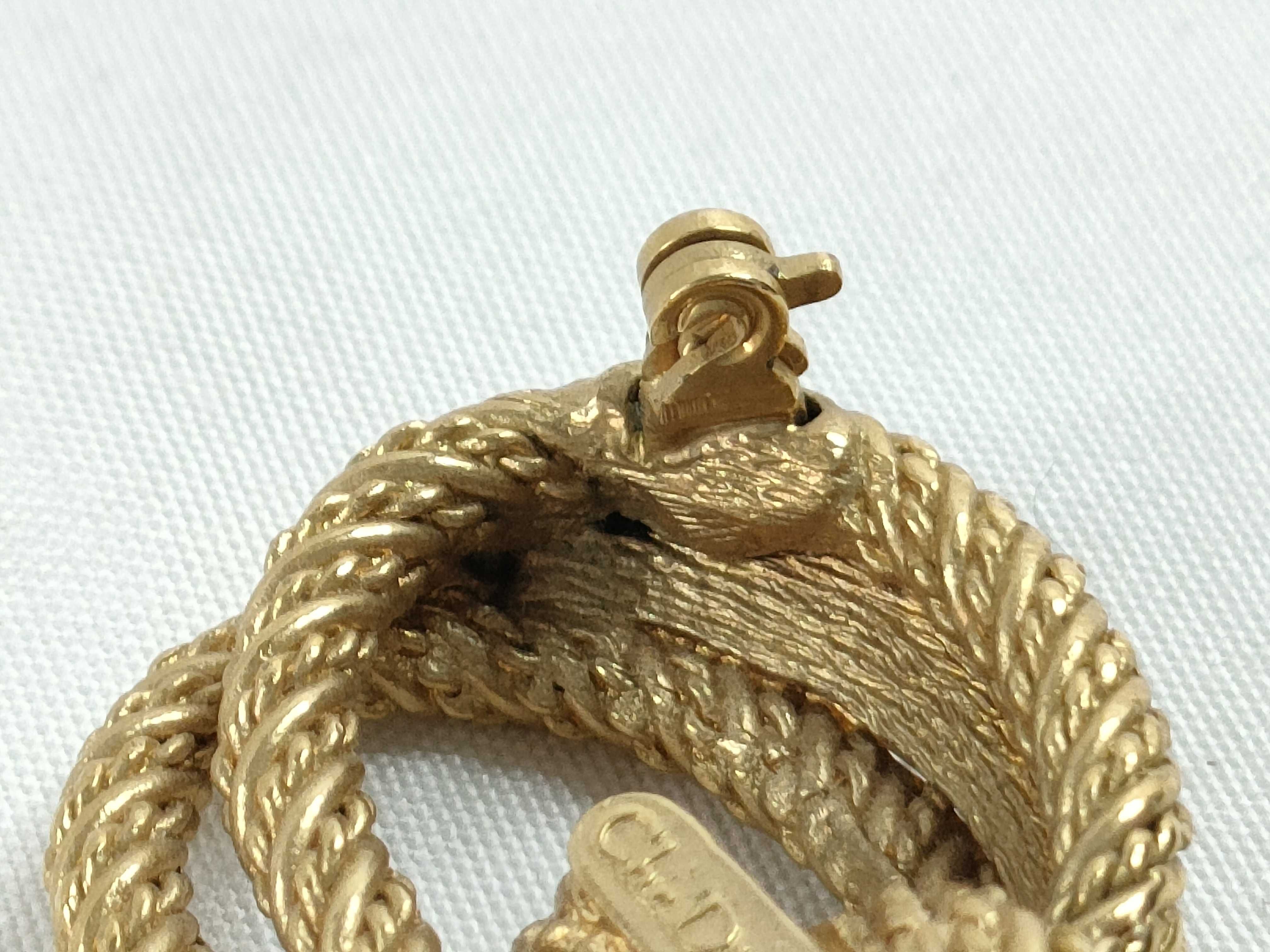 Vintage Rope Ribbon Rhinestone Gold Brooch — view 9