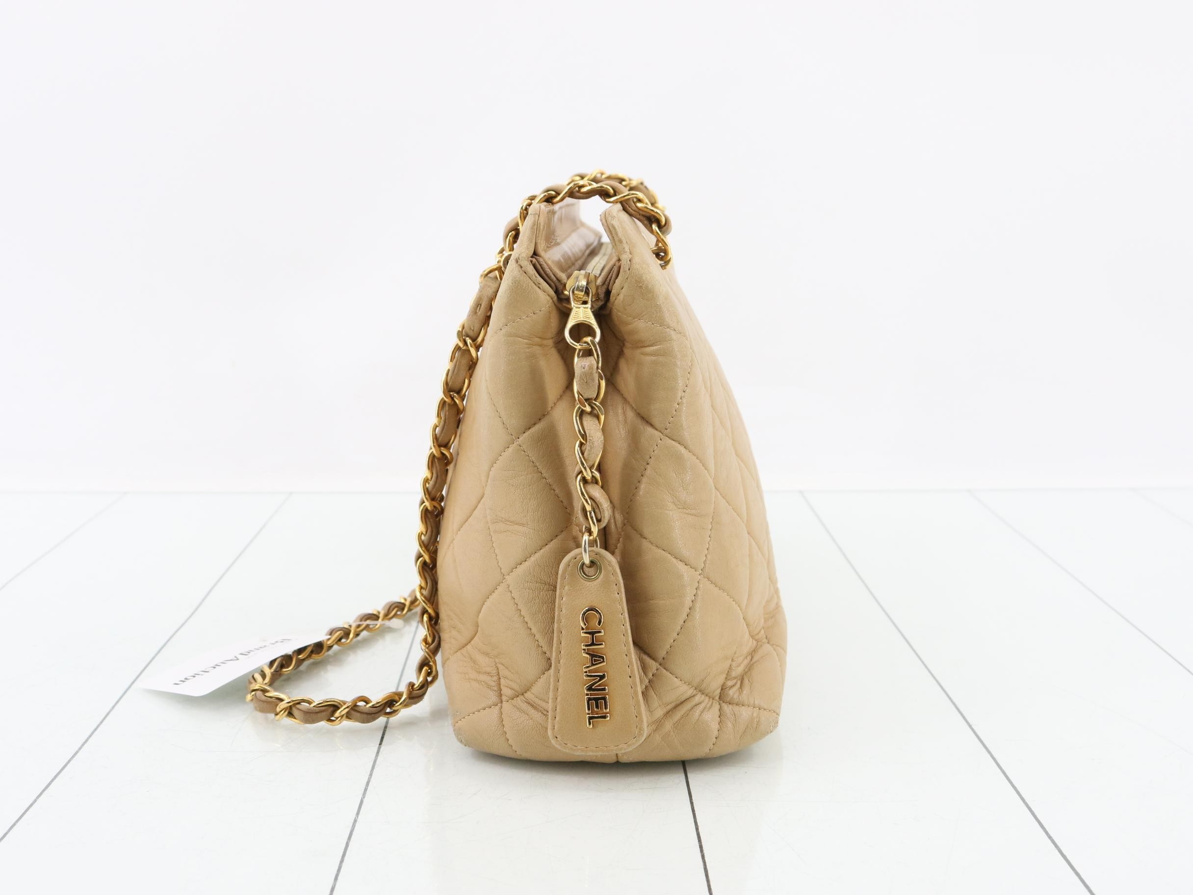Matelassé Shoulder Bag — view 4