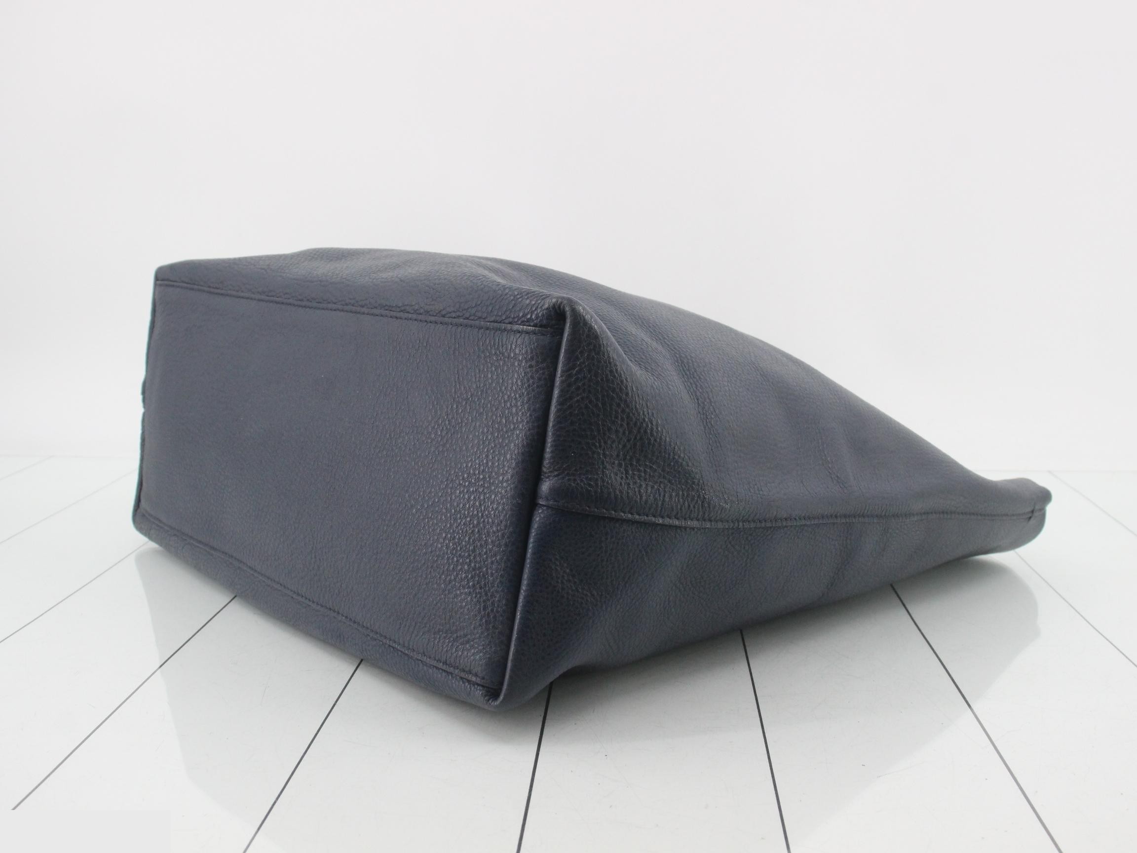 Taurillon leather tote bag — view 6