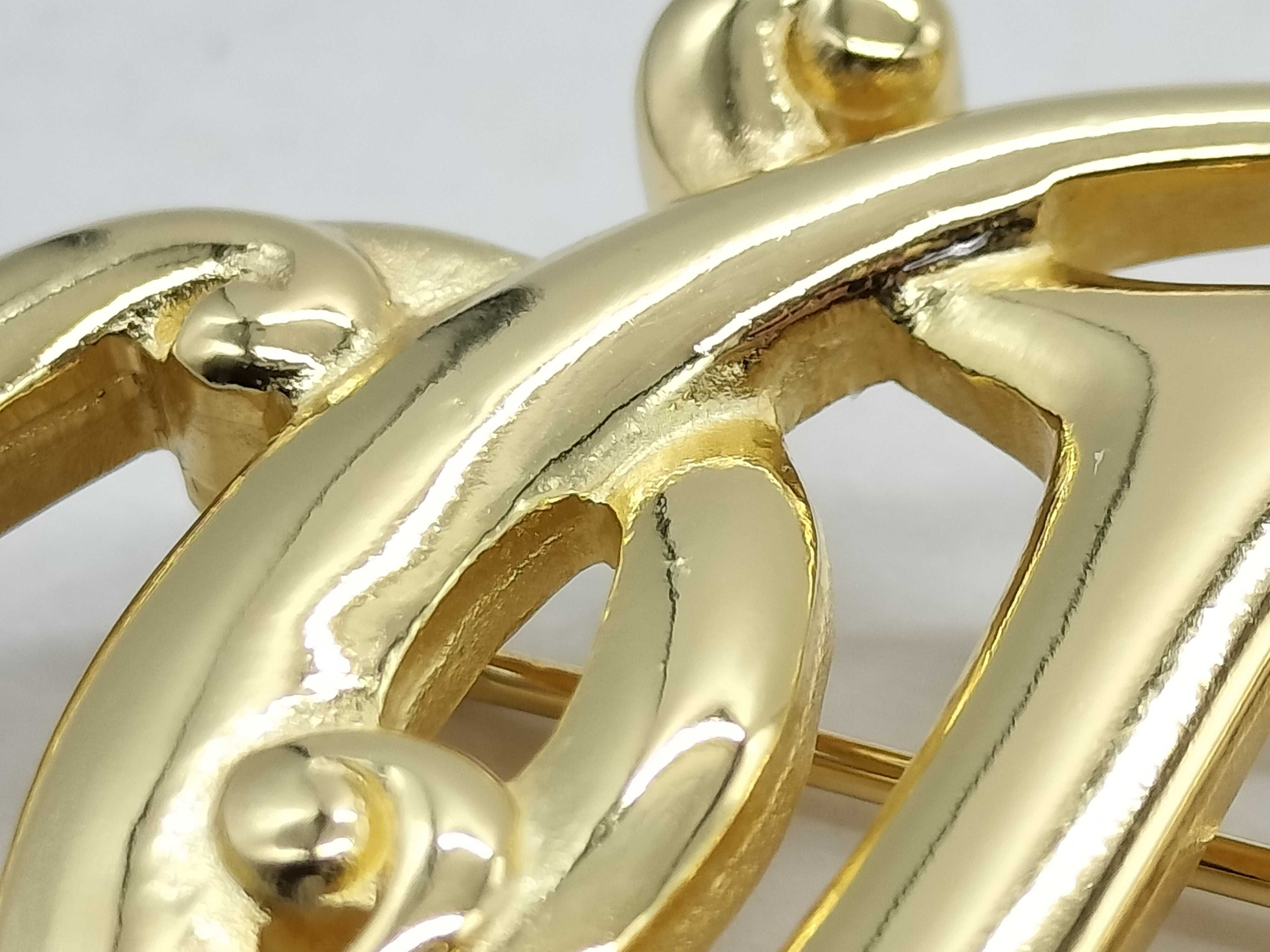 Emblem Brooch, Gold Brooch — view 7