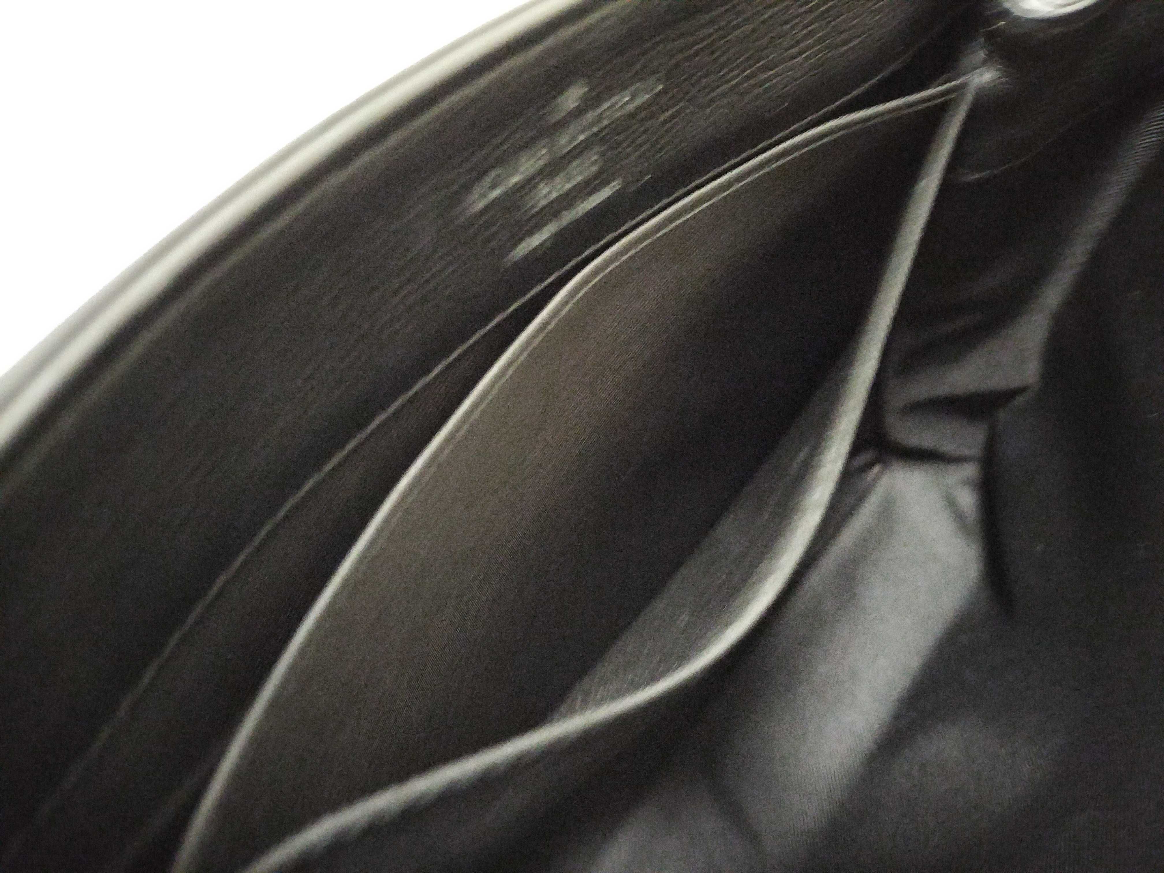 Lockme Handbag — view 2
