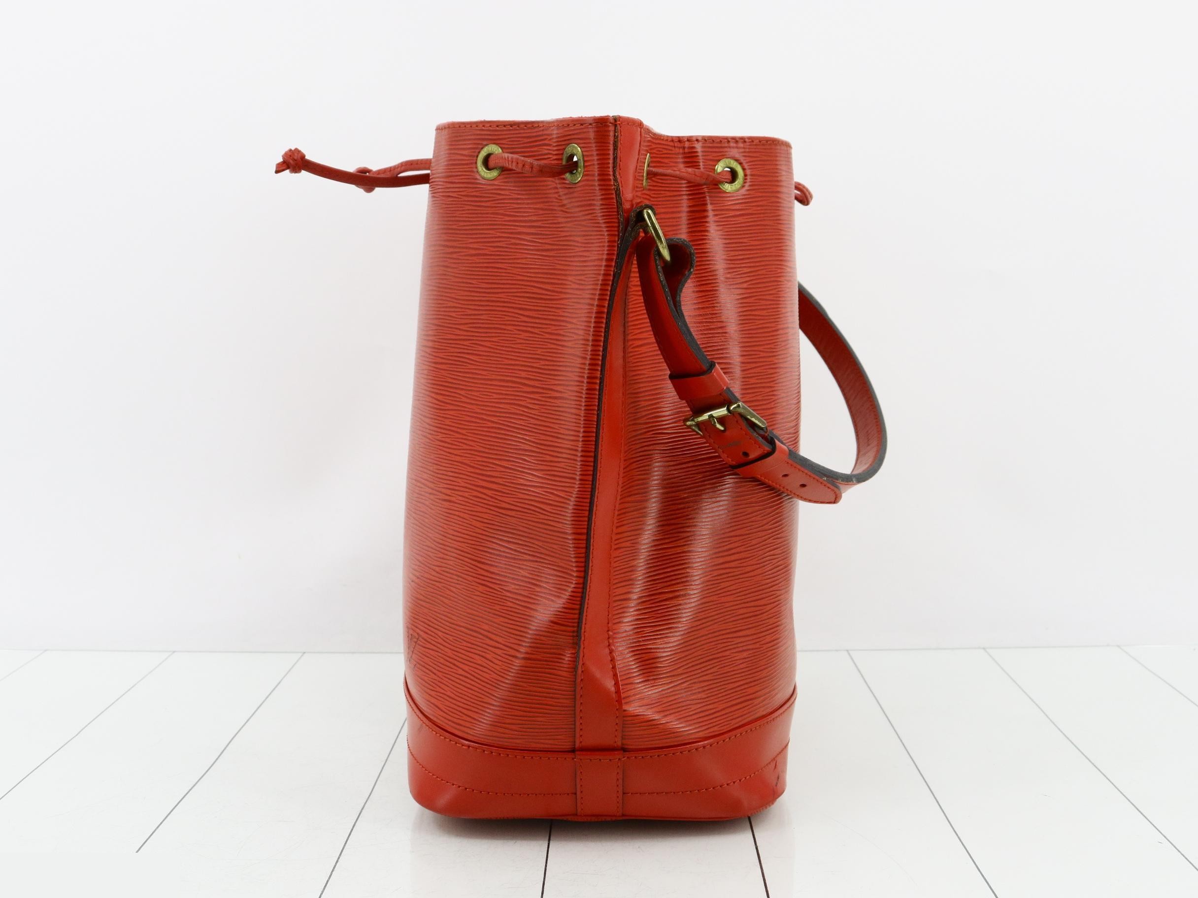Noé Castilian Red — view 3