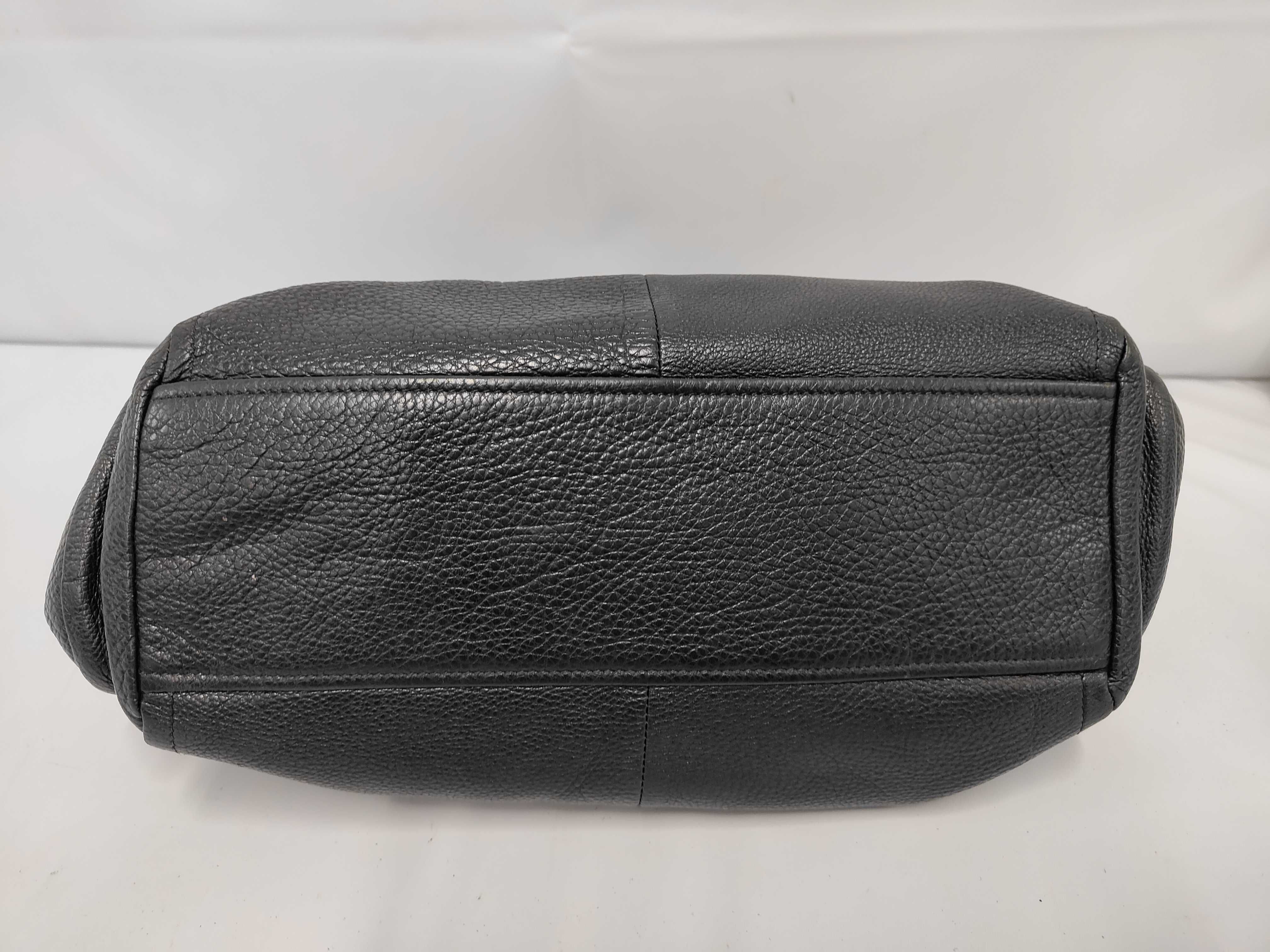 handbag, leather, triangular logo handbag — view 3