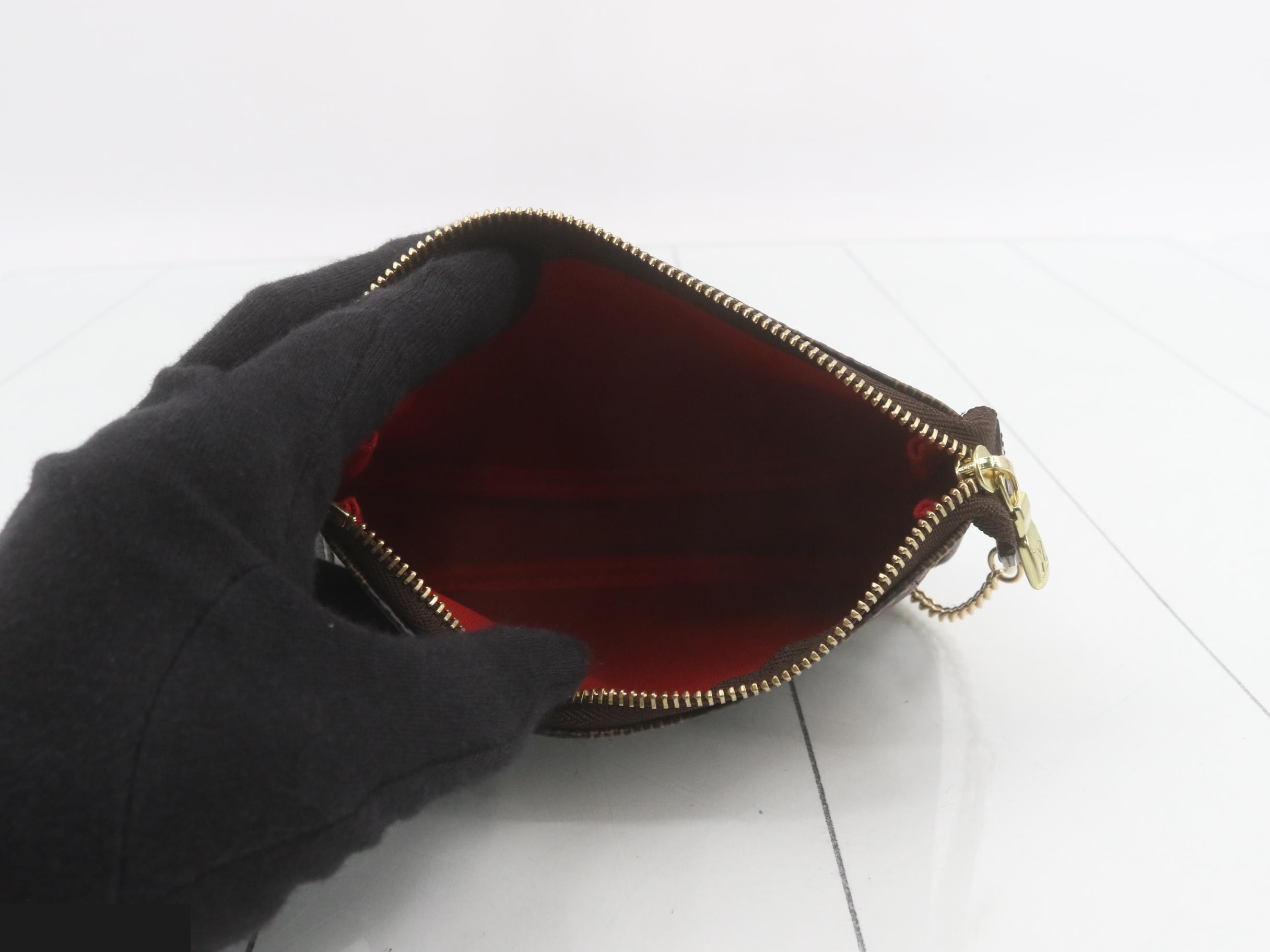Mini Pochette Accessoires, Retail Price ¥115,500, Unused — view 4