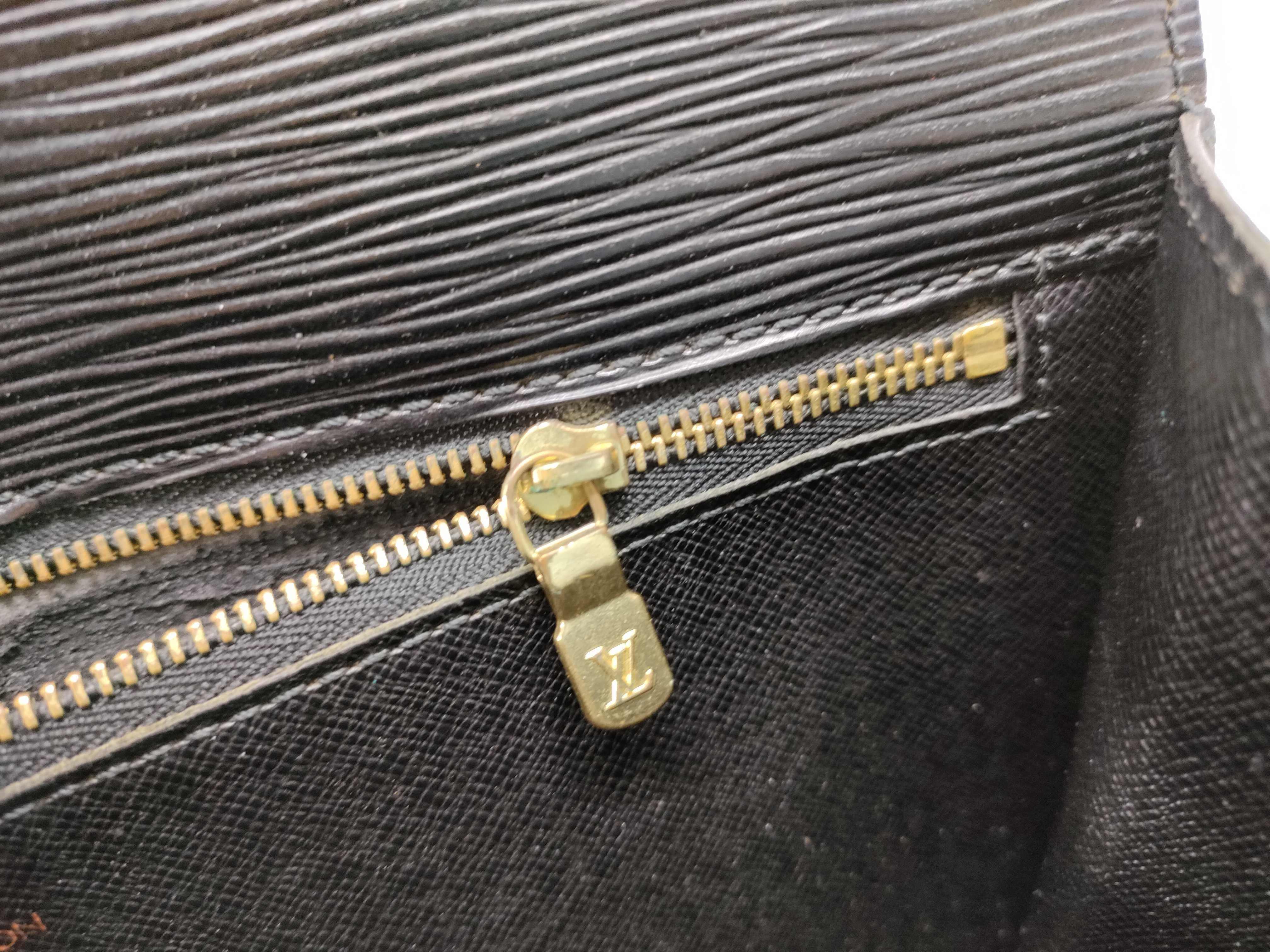 Epi Dragonne Second Bag — view 12