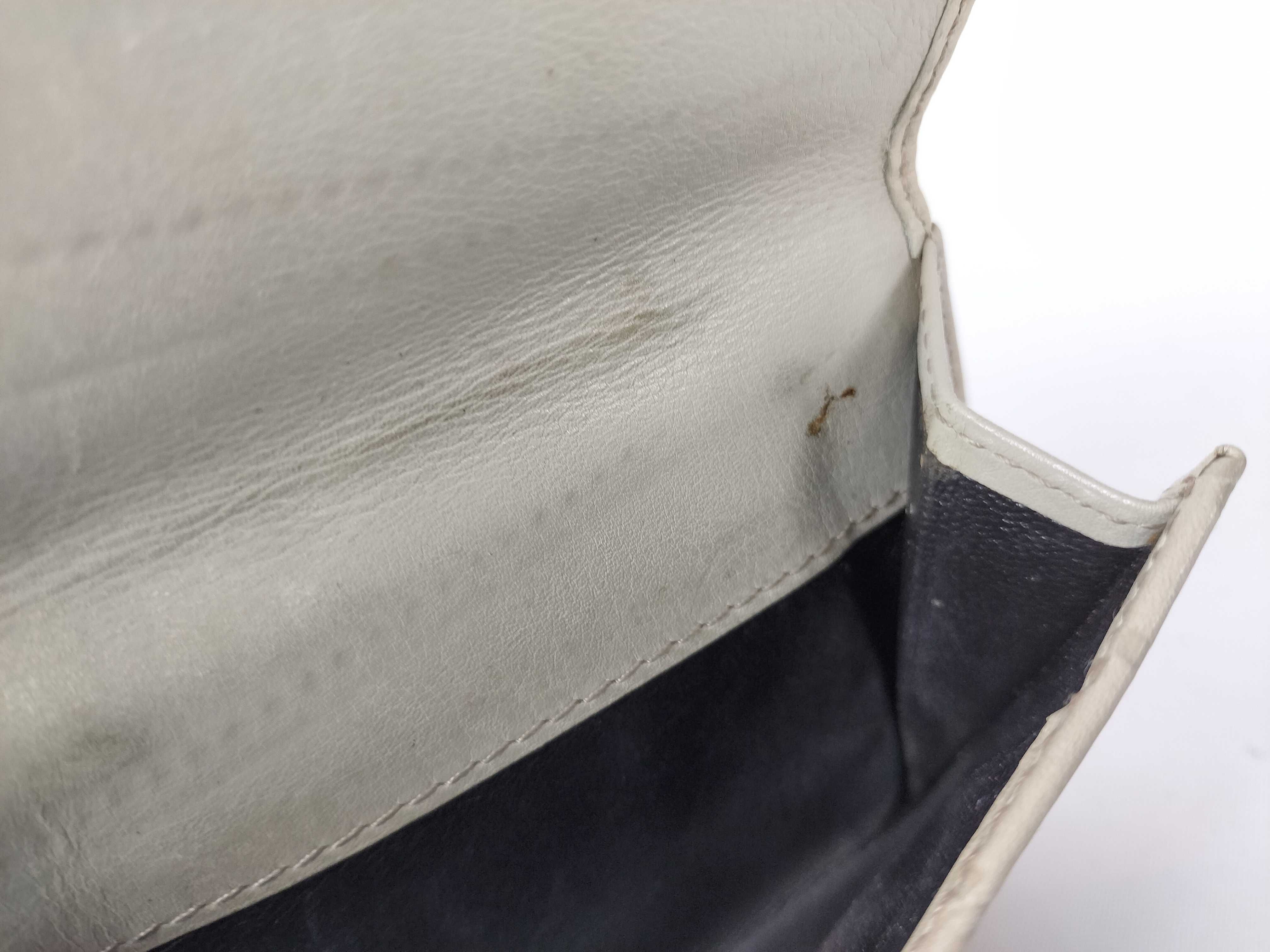 190350 2888 Wallet — view 10