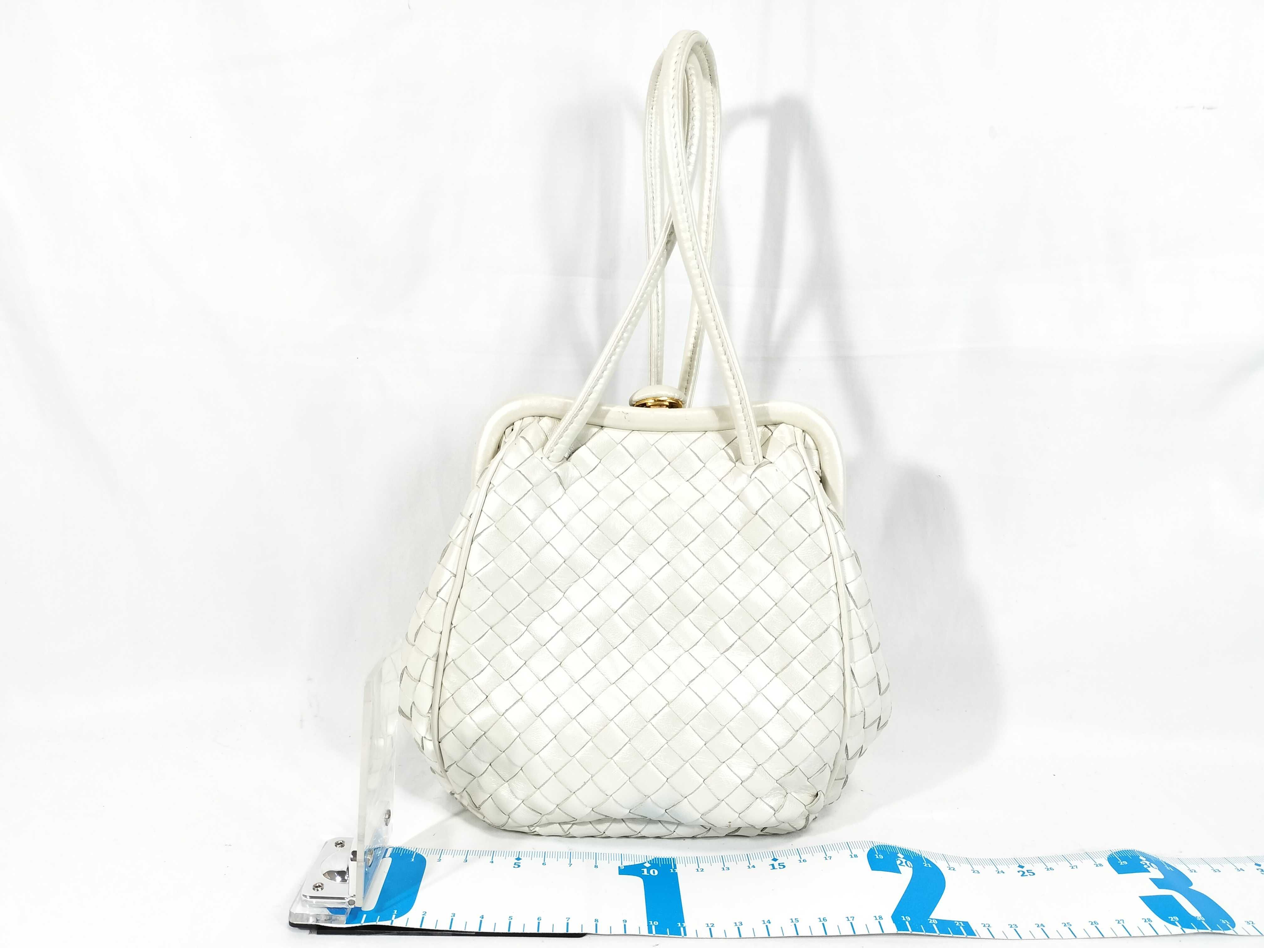 Handbag Intrecciato White Handbag — view 2