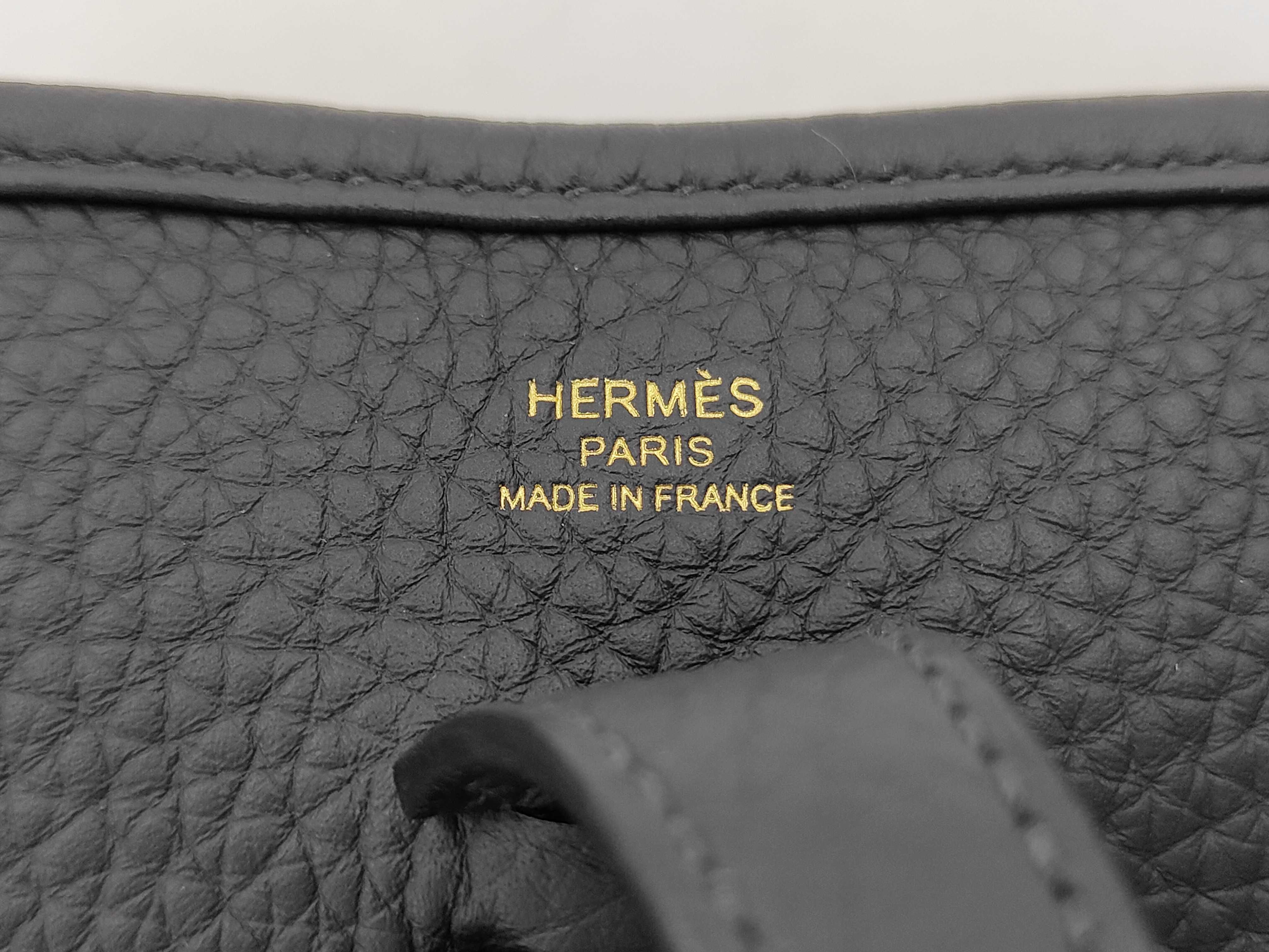 Evelyne Shoulder Bag — view 9