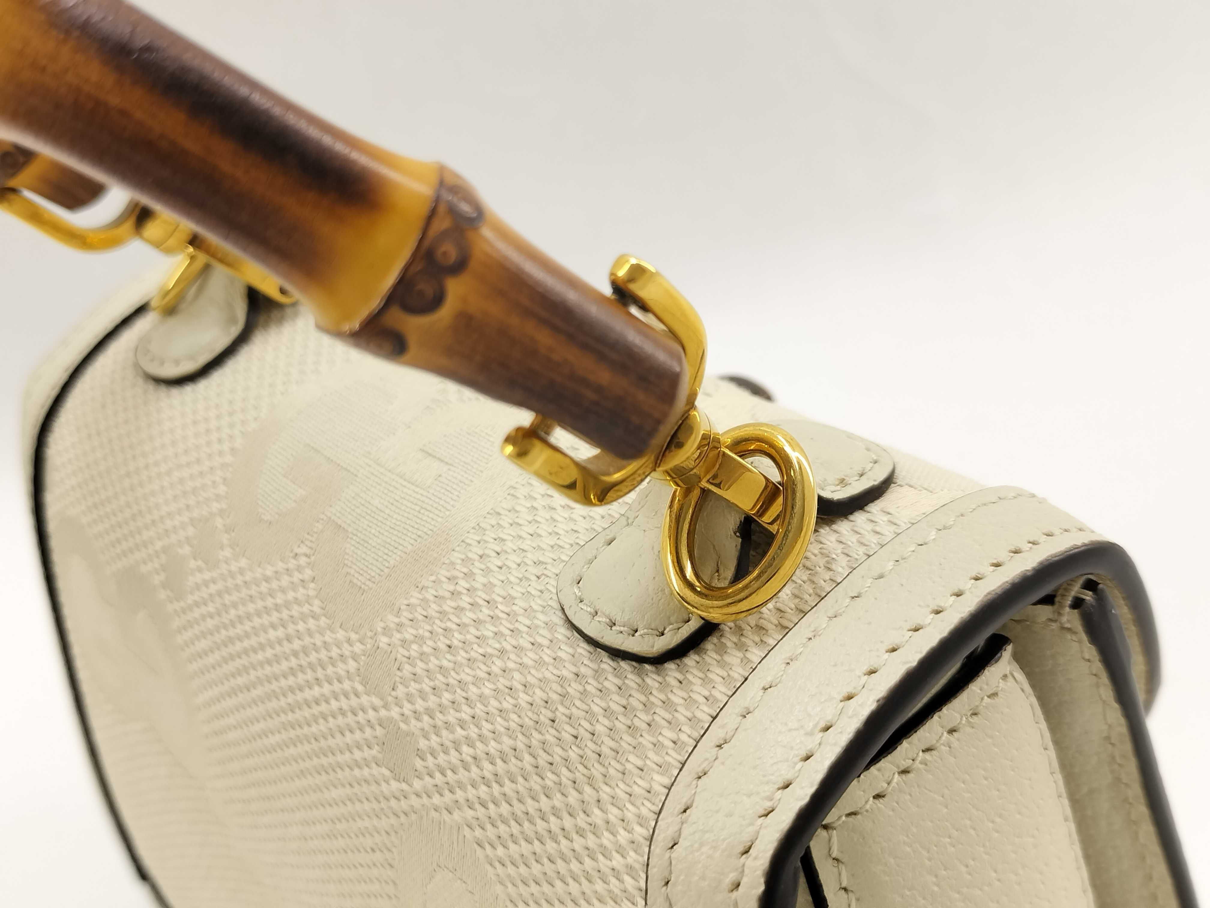 Bamboo Handbag (Gucci Bamboo 1947 686864) — view 3