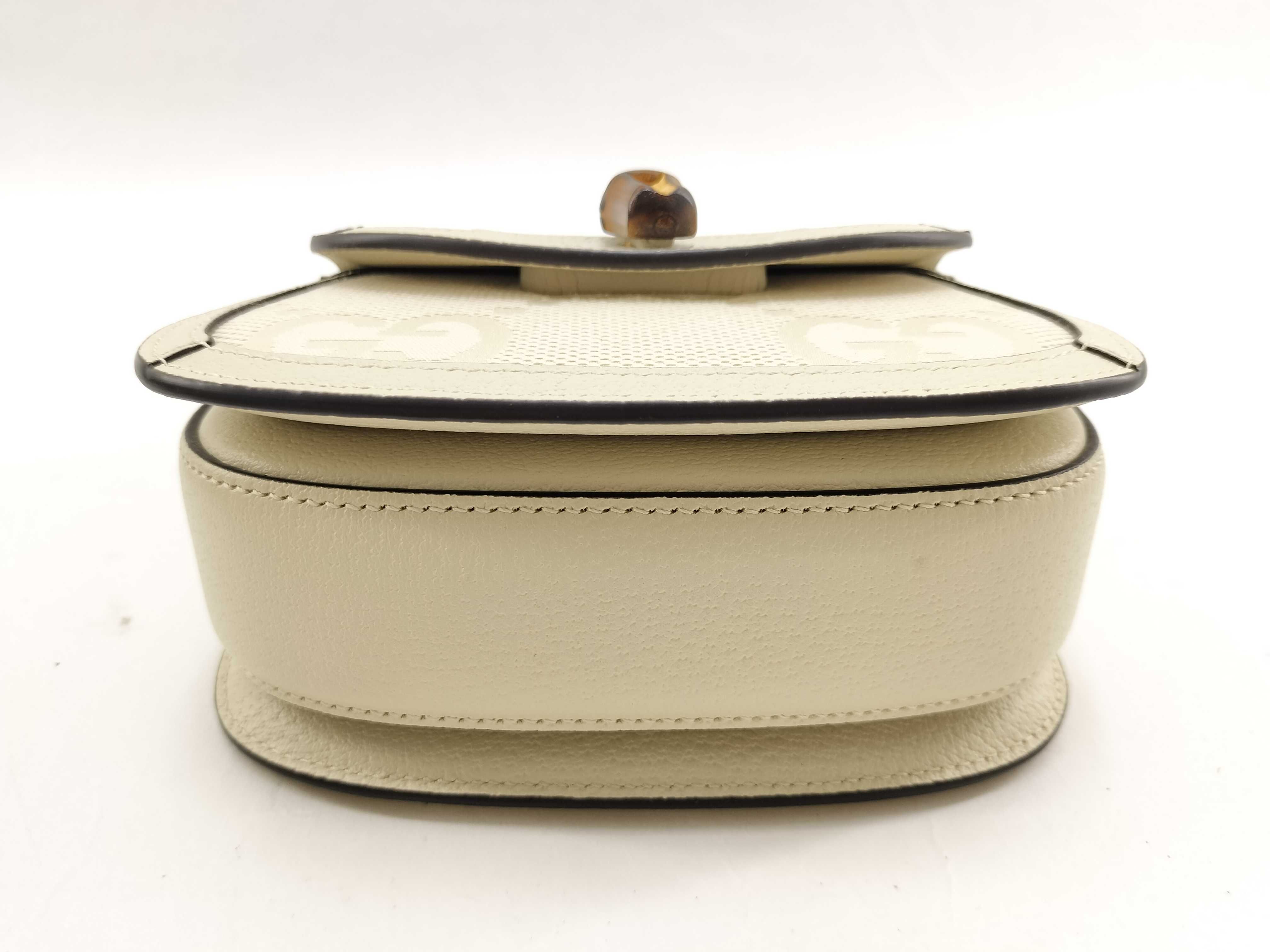 Bamboo Handbag (Gucci Bamboo 1947 686864) — view 6