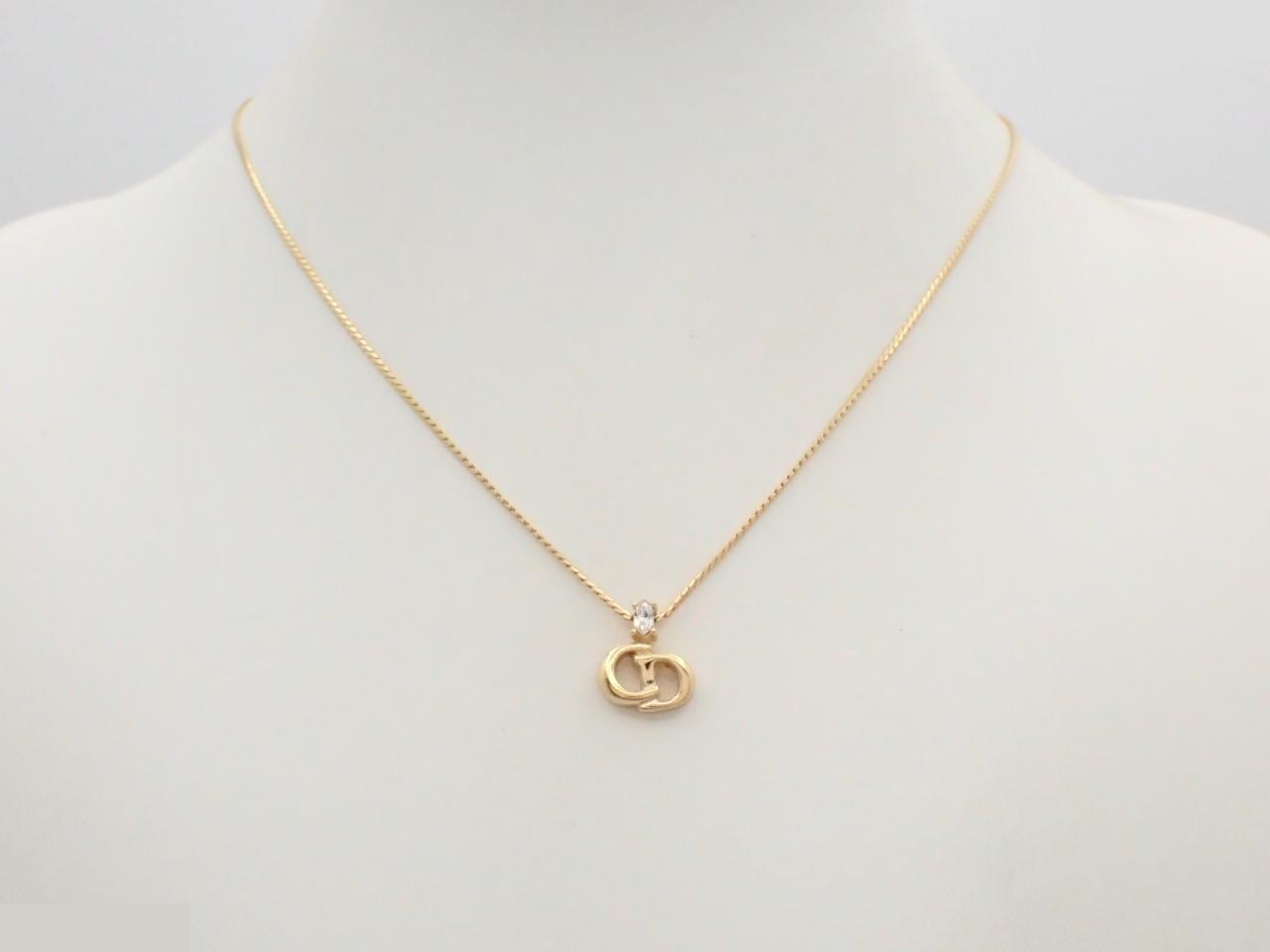 Gold necklace with stone, neck circumference approximately 46cm — view 3