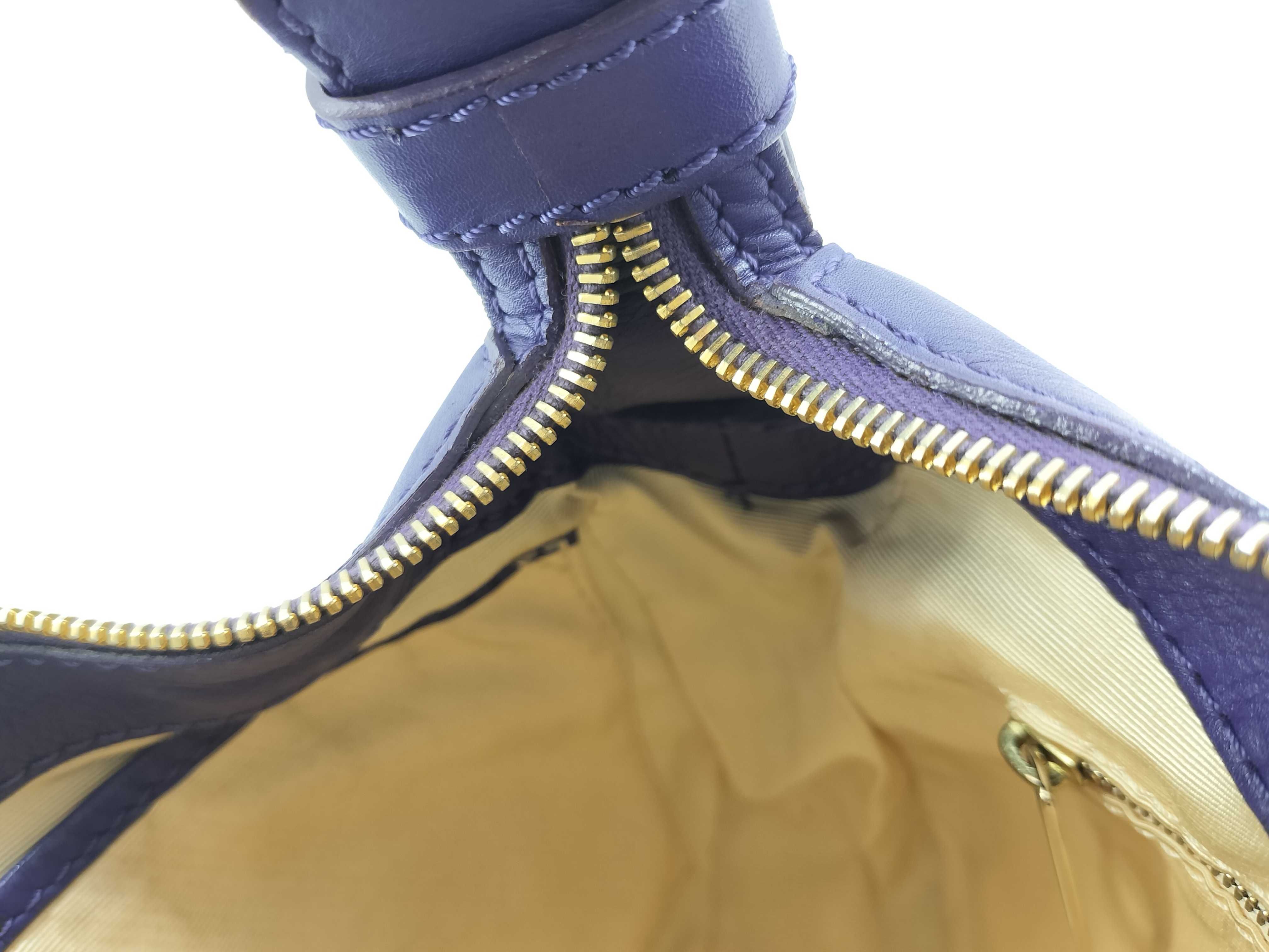Triomphe Handbag — view 12