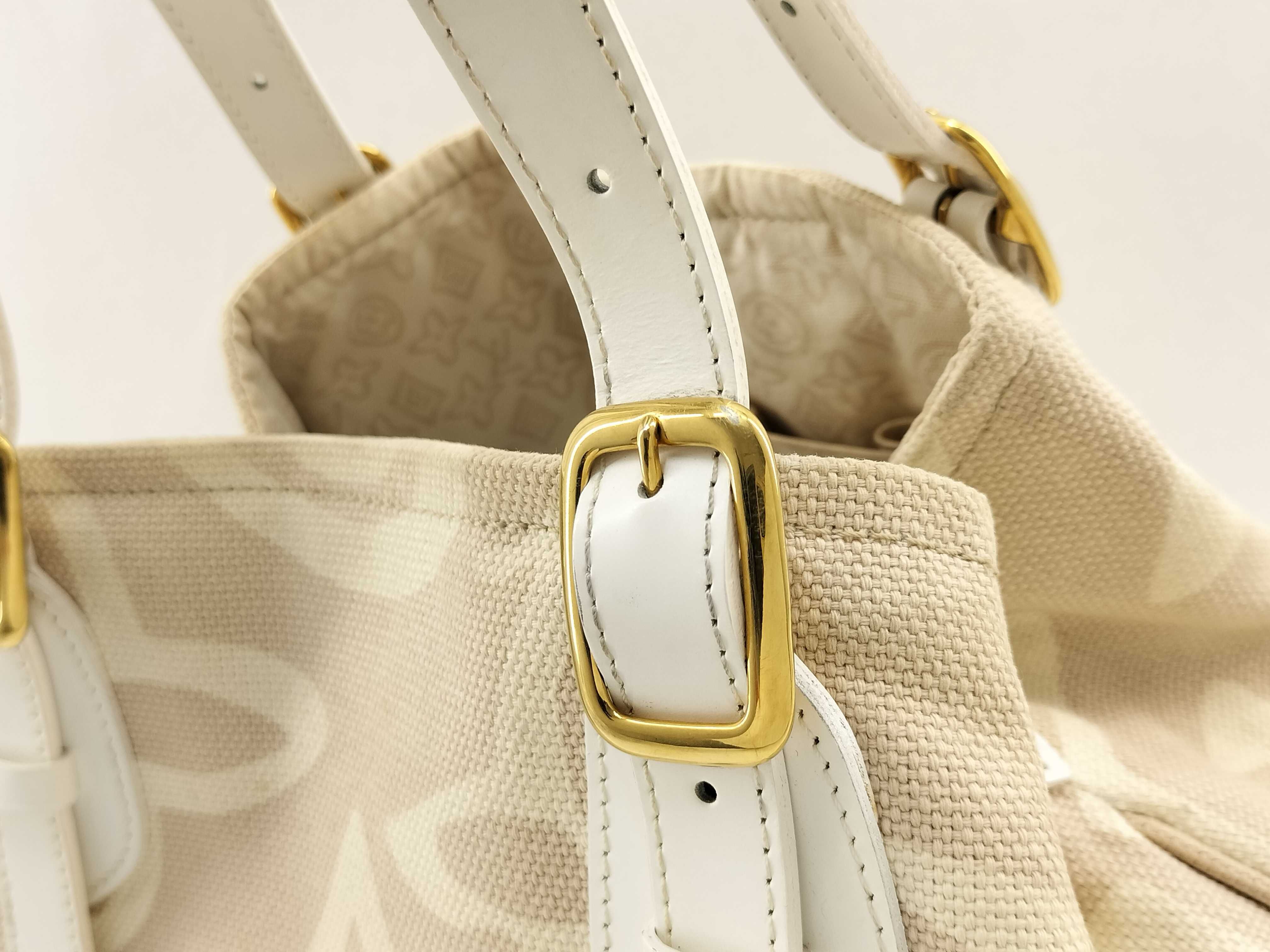 Taïcienne PM Tote Bag — view 3
