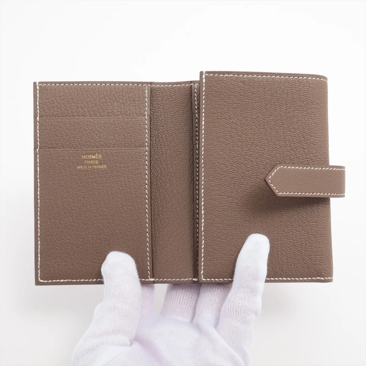 Bearn Combination Chevre Mysore Compact Wallet Etoupe Gold Hardware B: 2023 — view 3