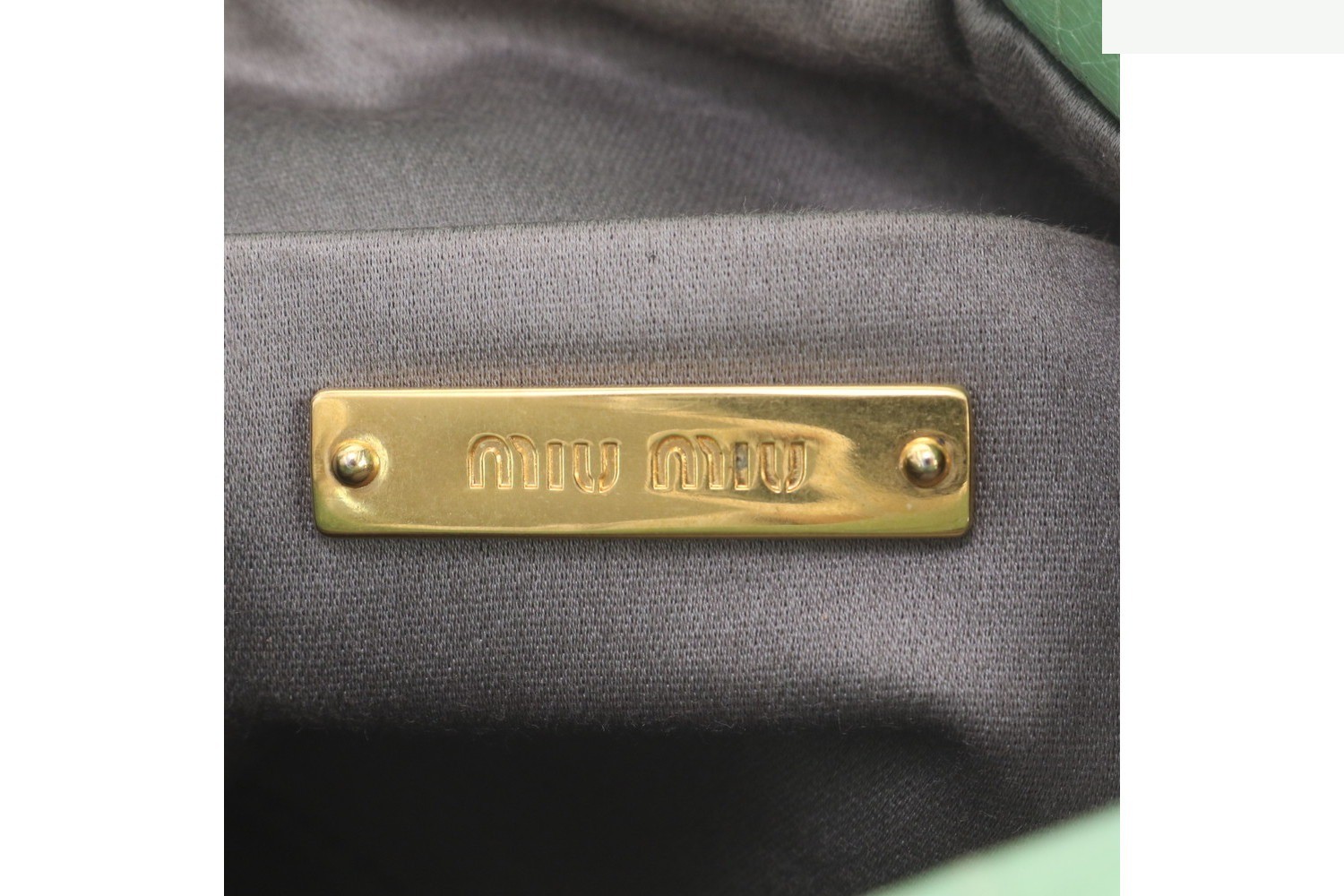 Crocodile embossed leather shoulder bag — view 8