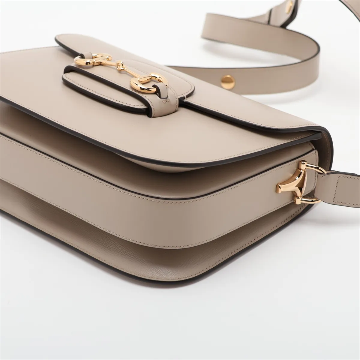 Horsebit 1955 Leather Shoulder Bag, Beige, 602204 — view 3