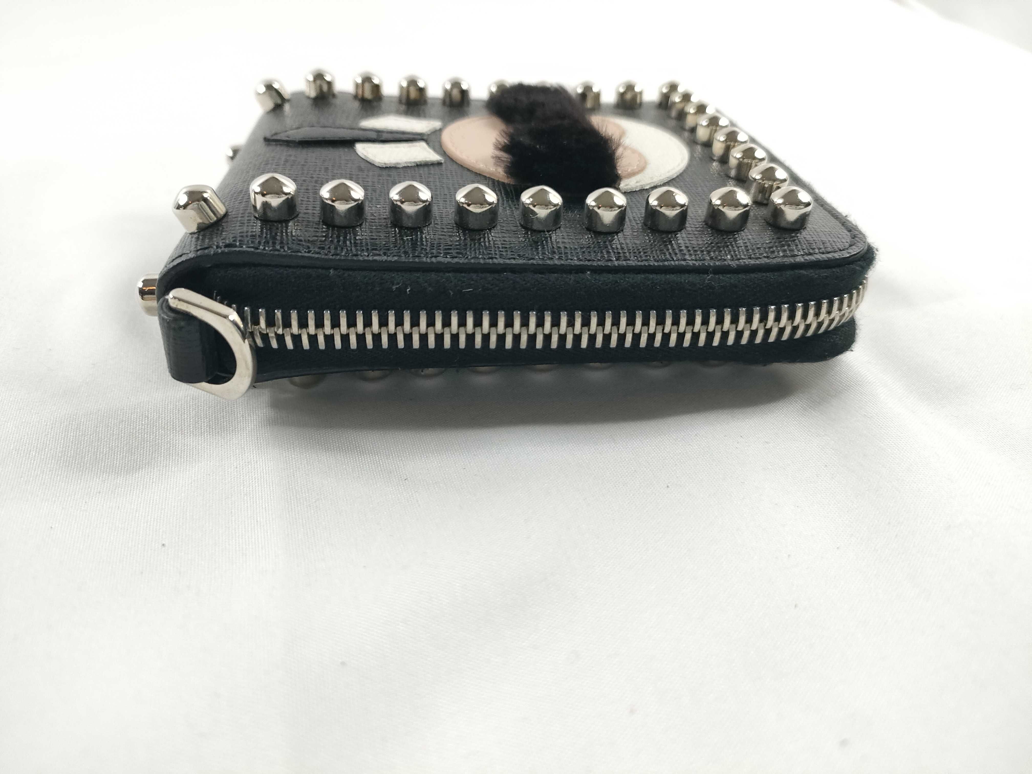 Carlito Leather Round Zip Wallet — view 7