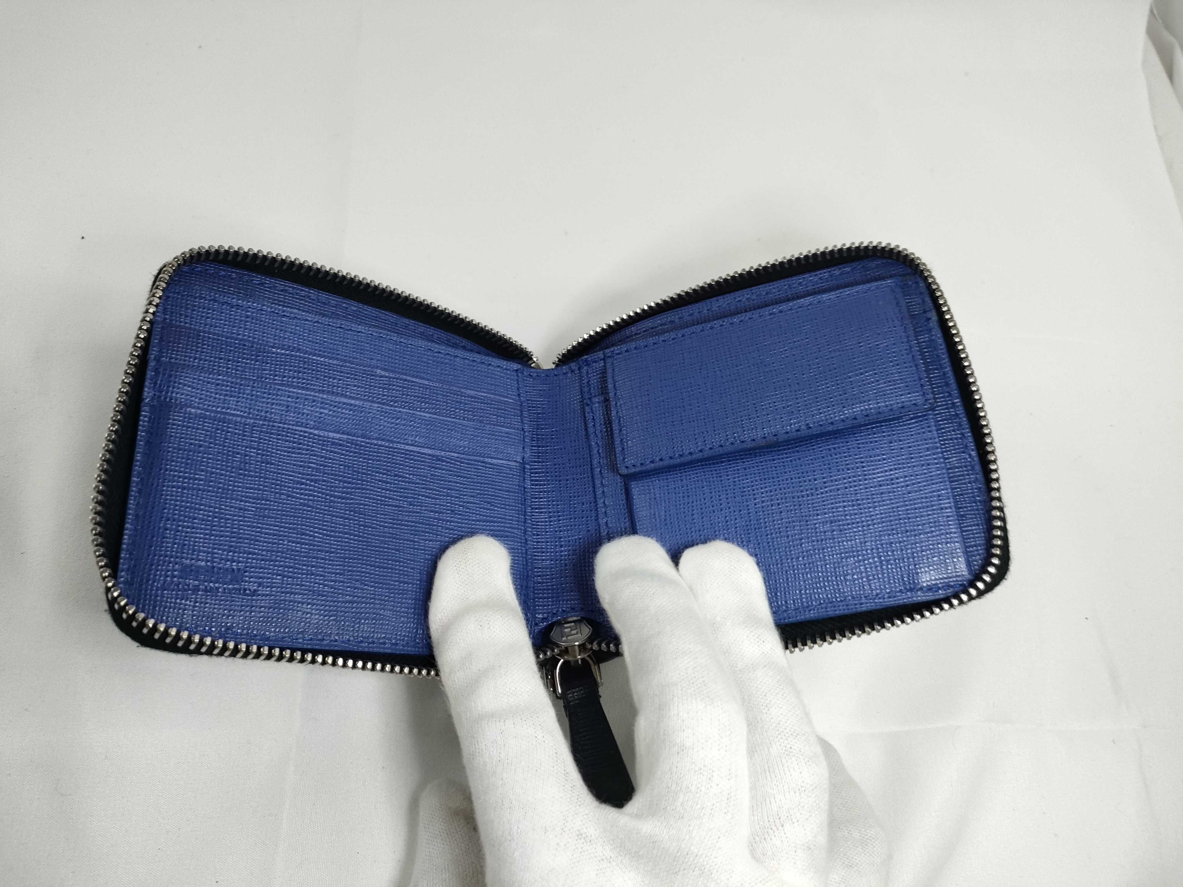 Carlito Leather Round Zip Wallet — view 8