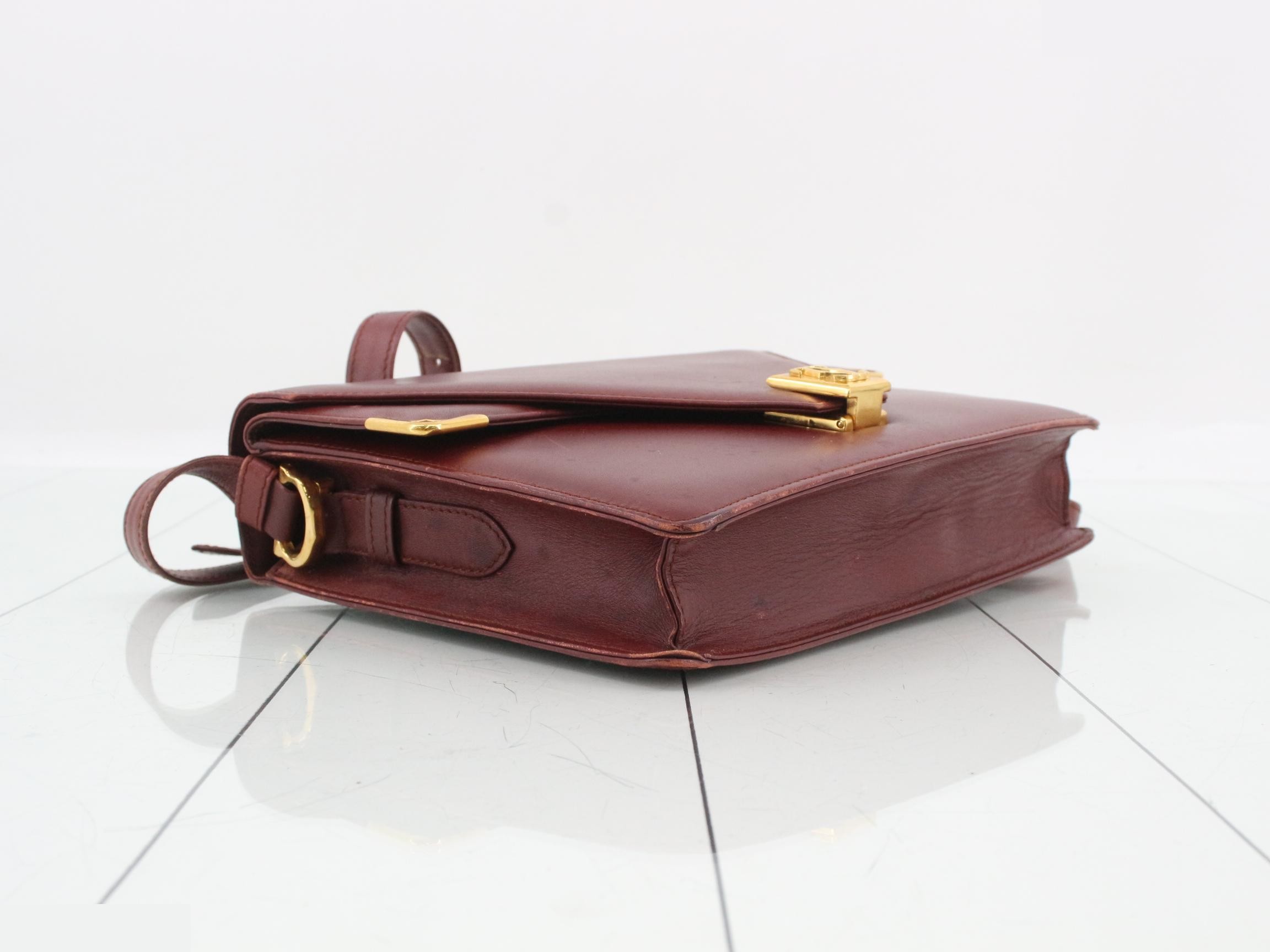 Must Line (Bag) - Shoulder Bag — view 5