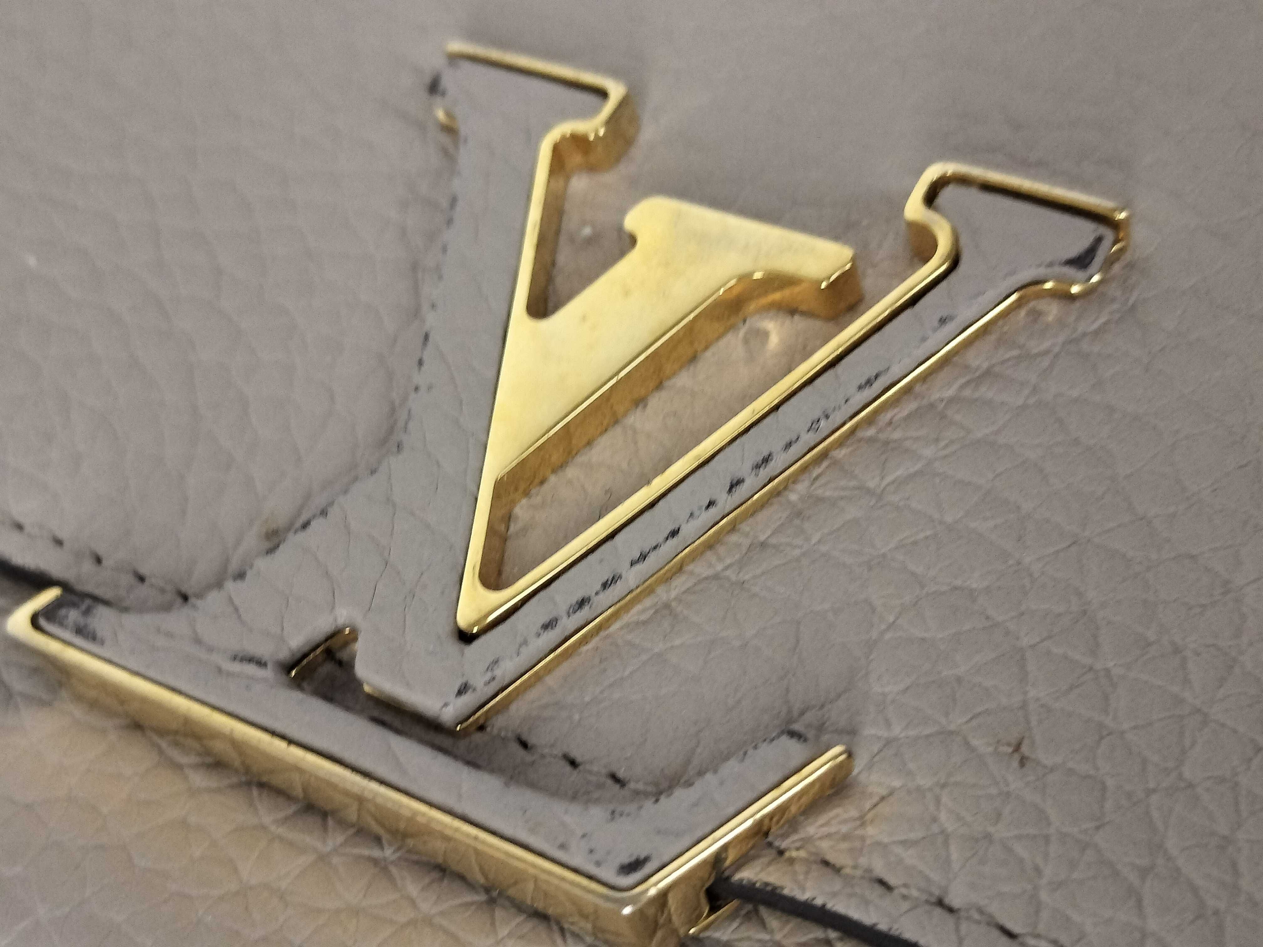 Portefeuille Capucines Bi-fold Long Wallet, Taurillon Leather, Galet M61249 MI4136 Wallet — view 7
