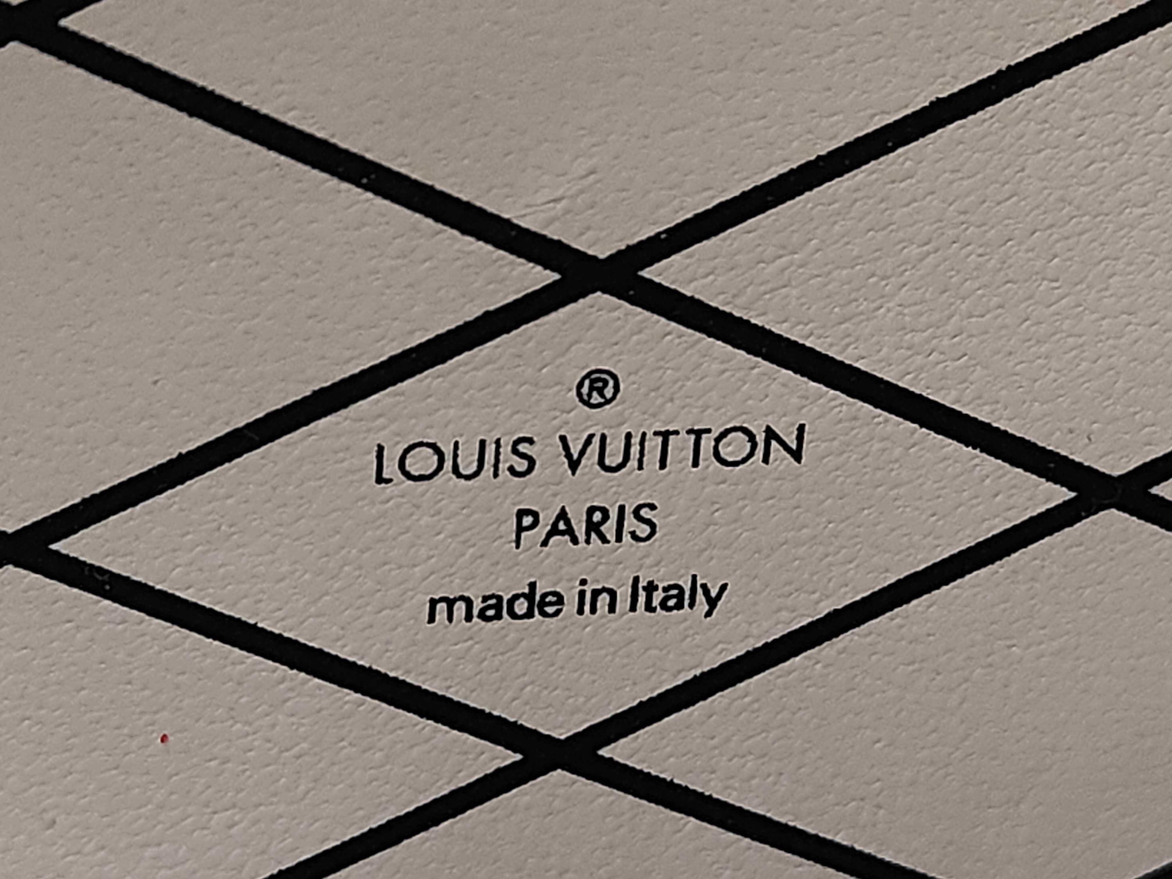 LV Round Crossbody Bag Handbag — view 10