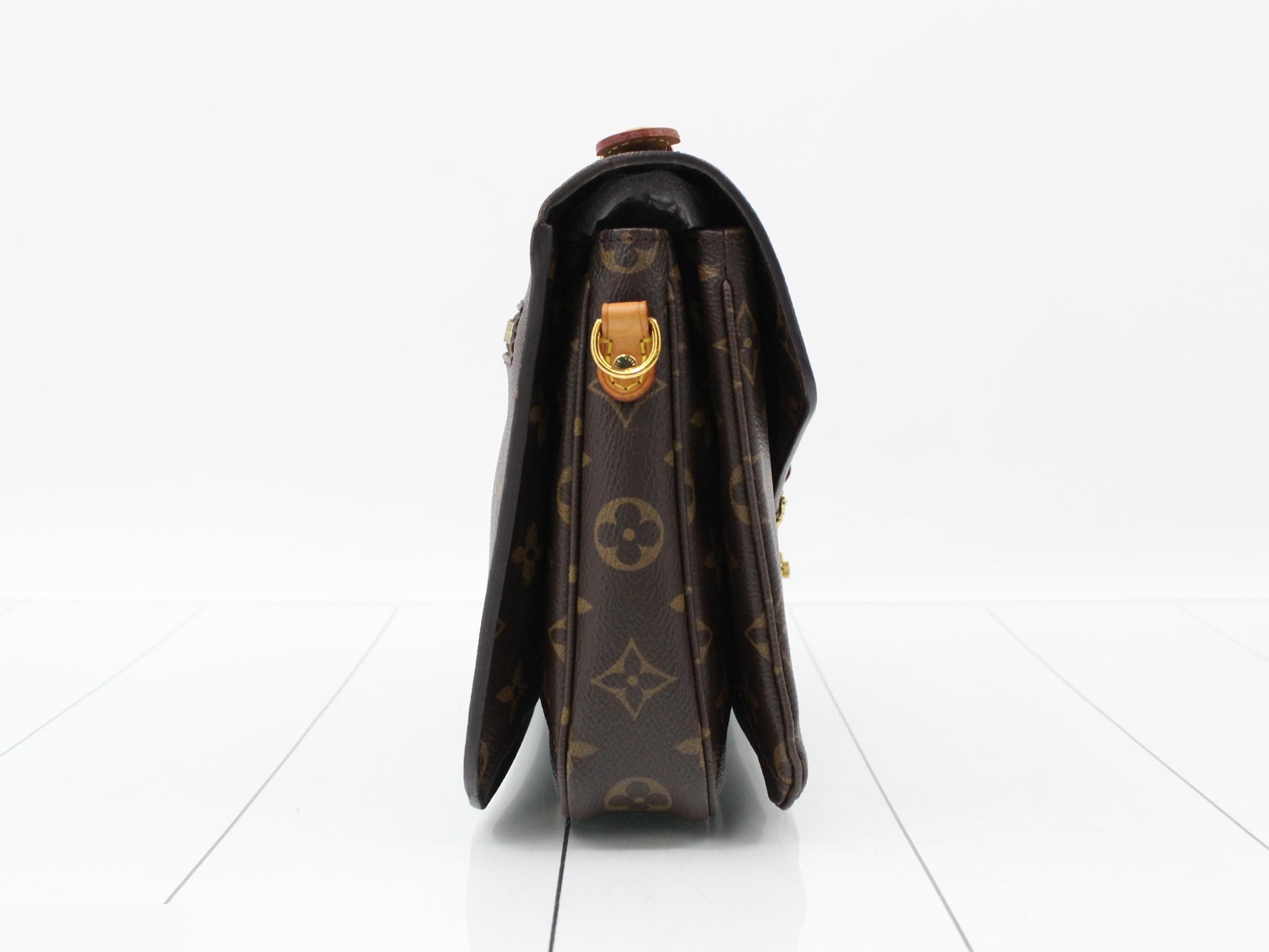 M44875 Monogram Pochette Metis MM Handbag — view 4
