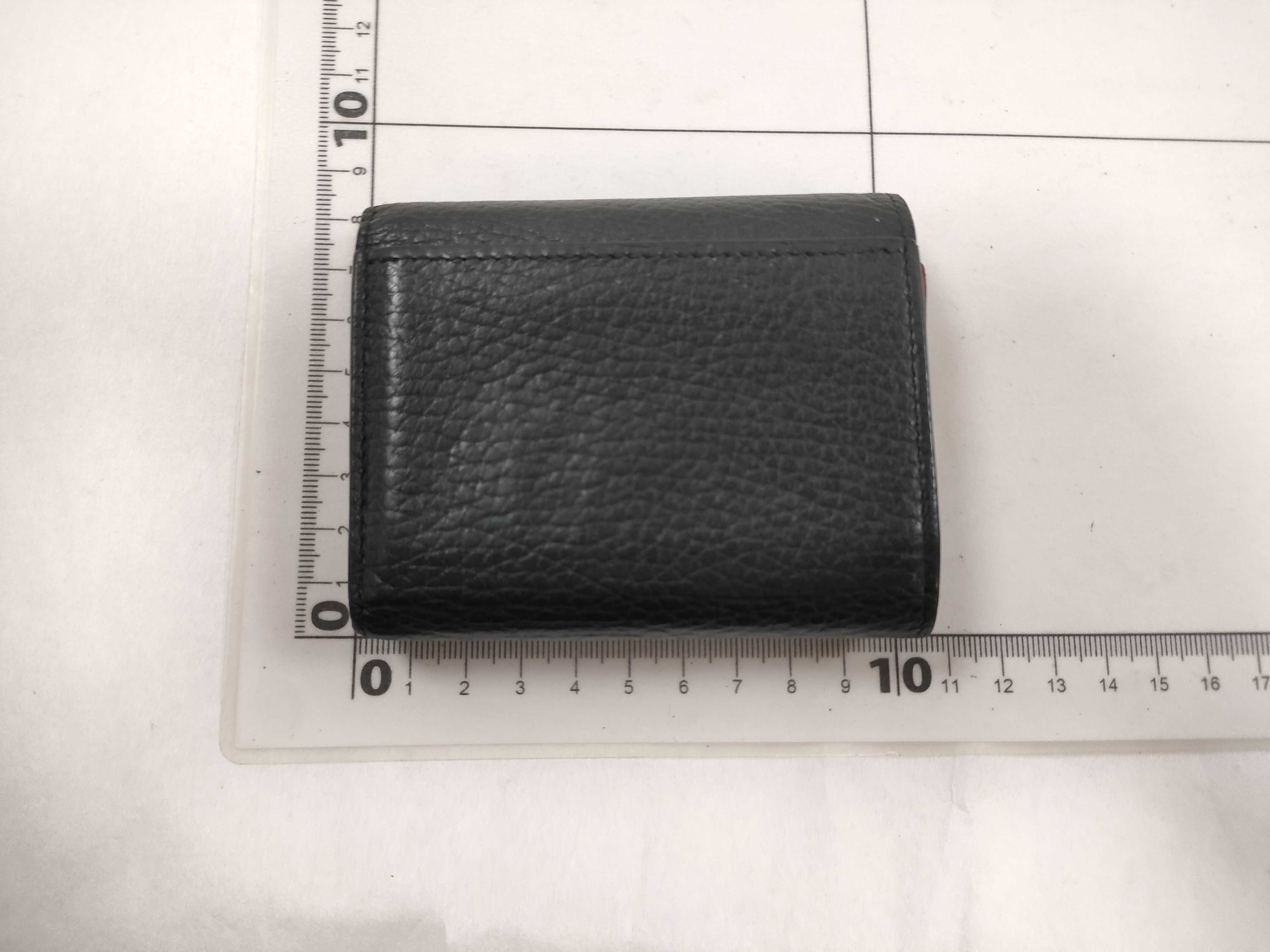 LV Portefeuille Capucines XS M68587 with IC chip, black and pink wallet — view 2
