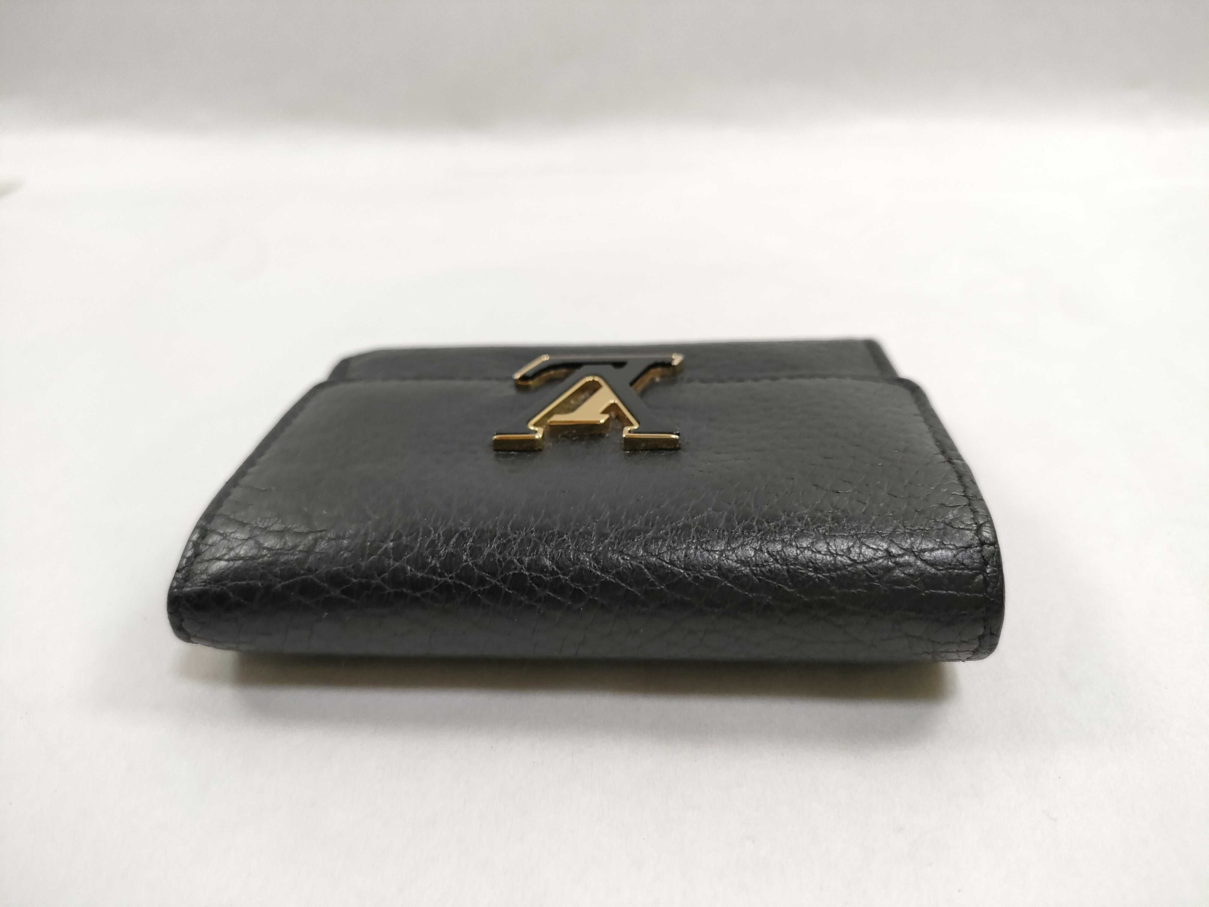 LV Portefeuille Capucines XS M68587 with IC chip, black and pink wallet — view 6