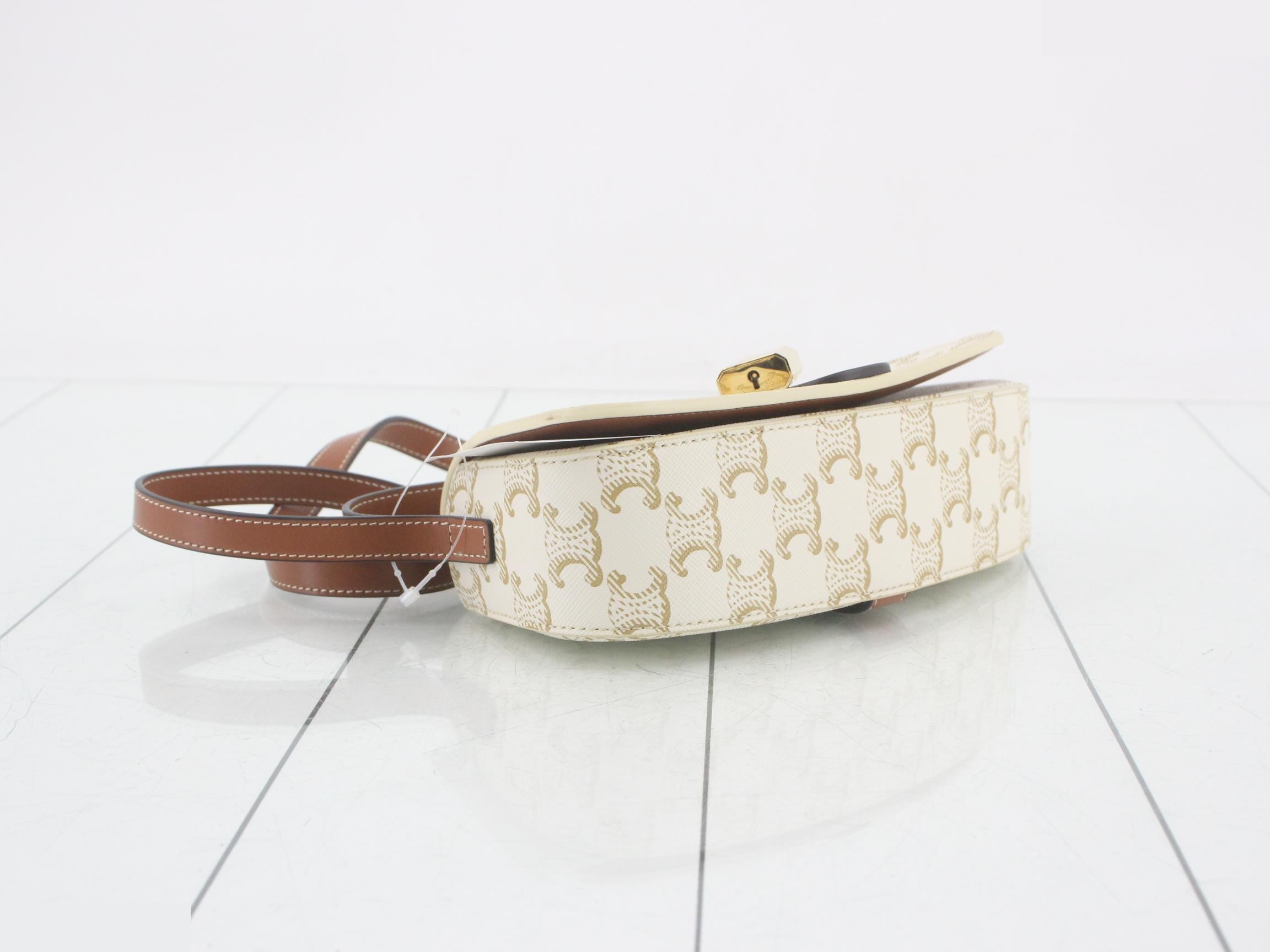 Triomphe Shoulder Bag — view 5