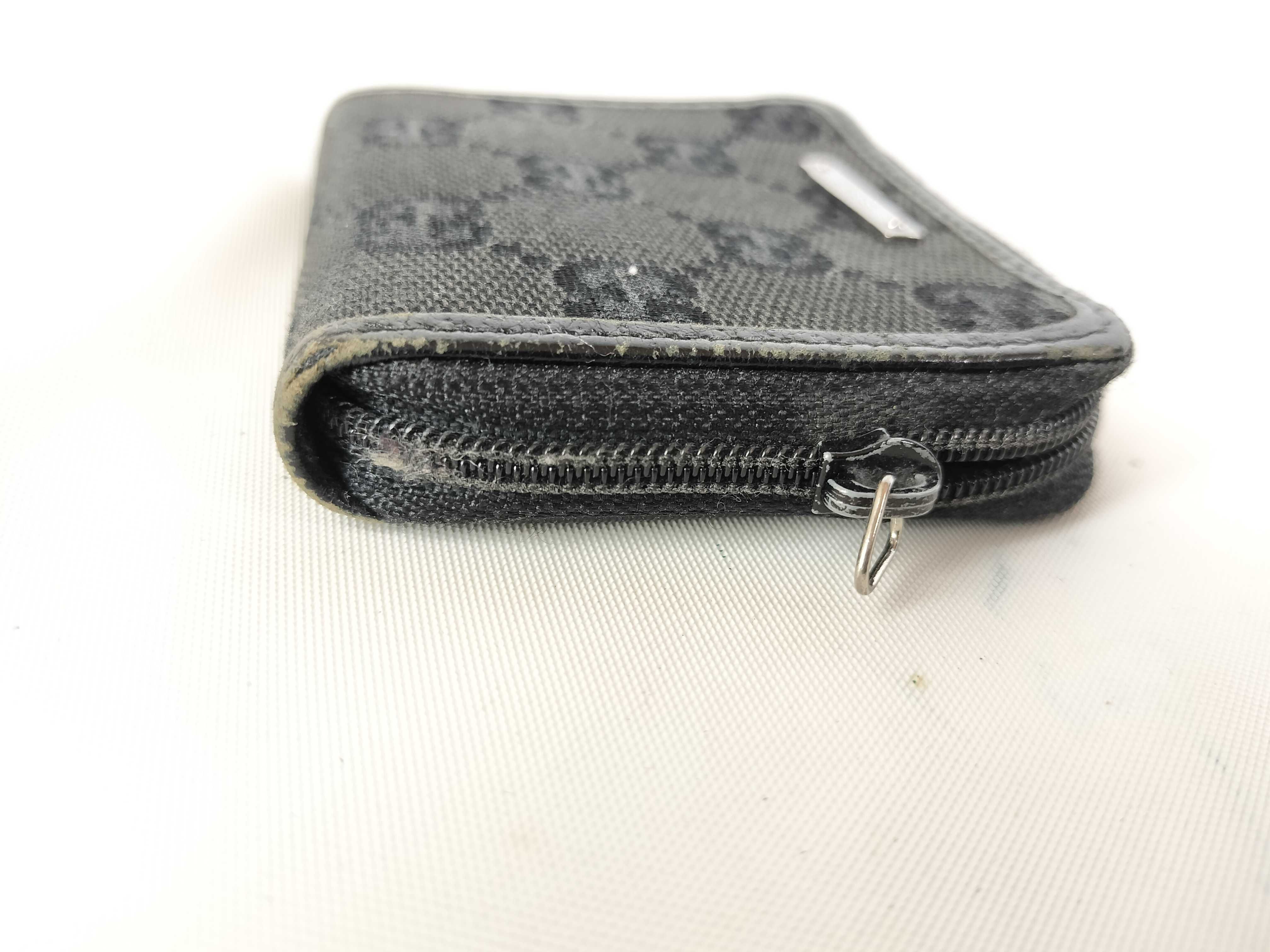 coin case — view 9