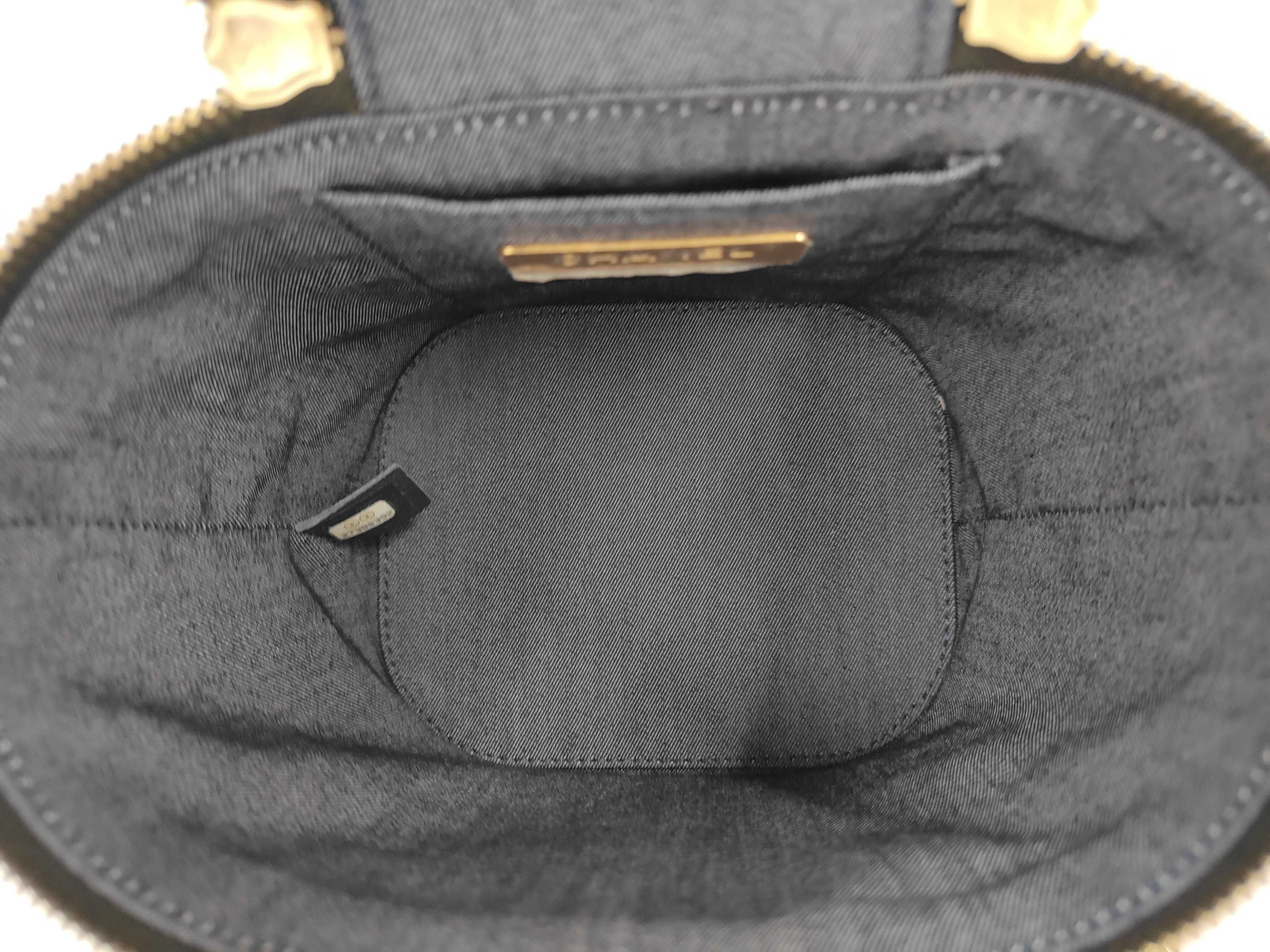 Vanity Shoulder Bag — view 9