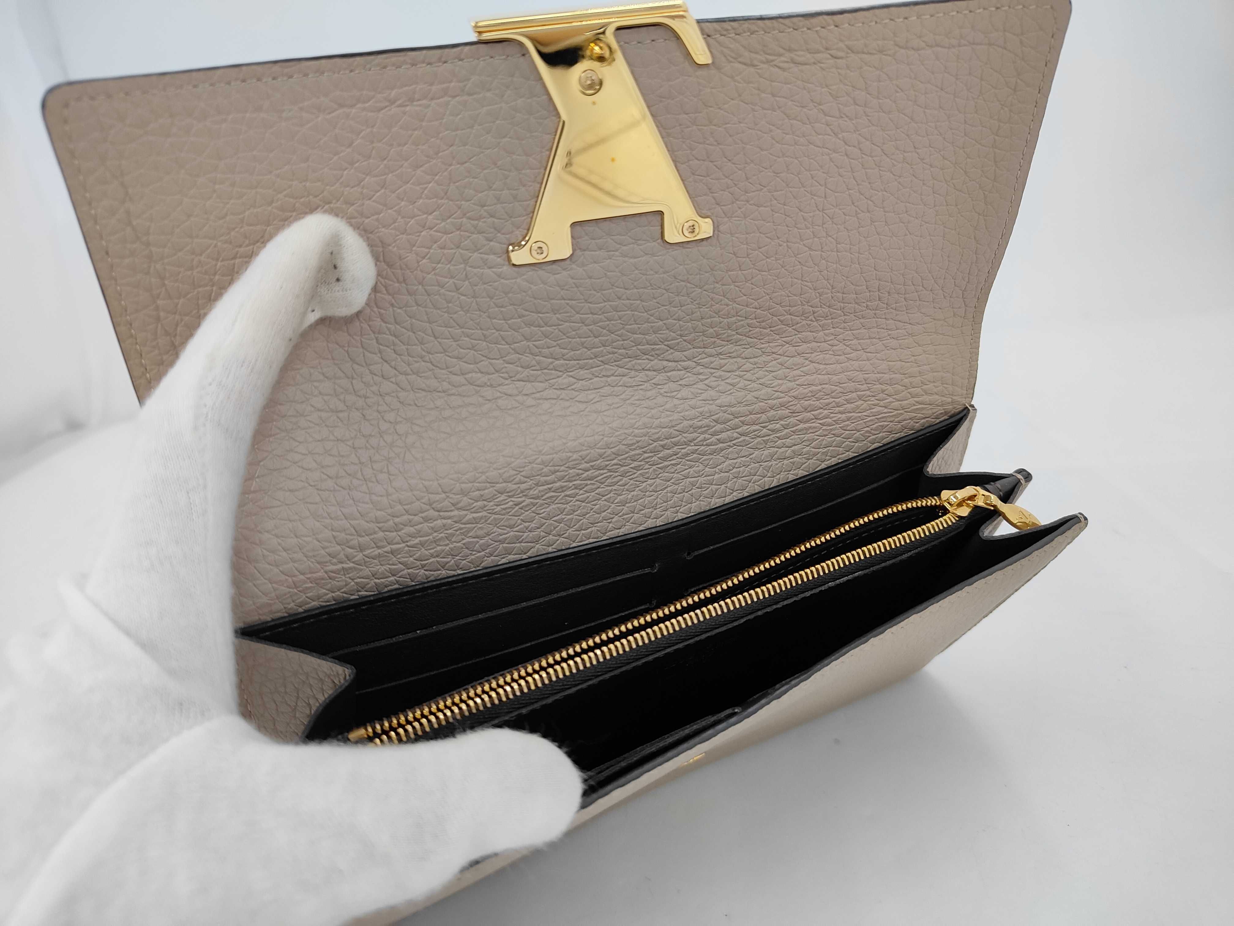 Taurillon Portefeuille Capucines Galet MI1200 Wallet — view 5