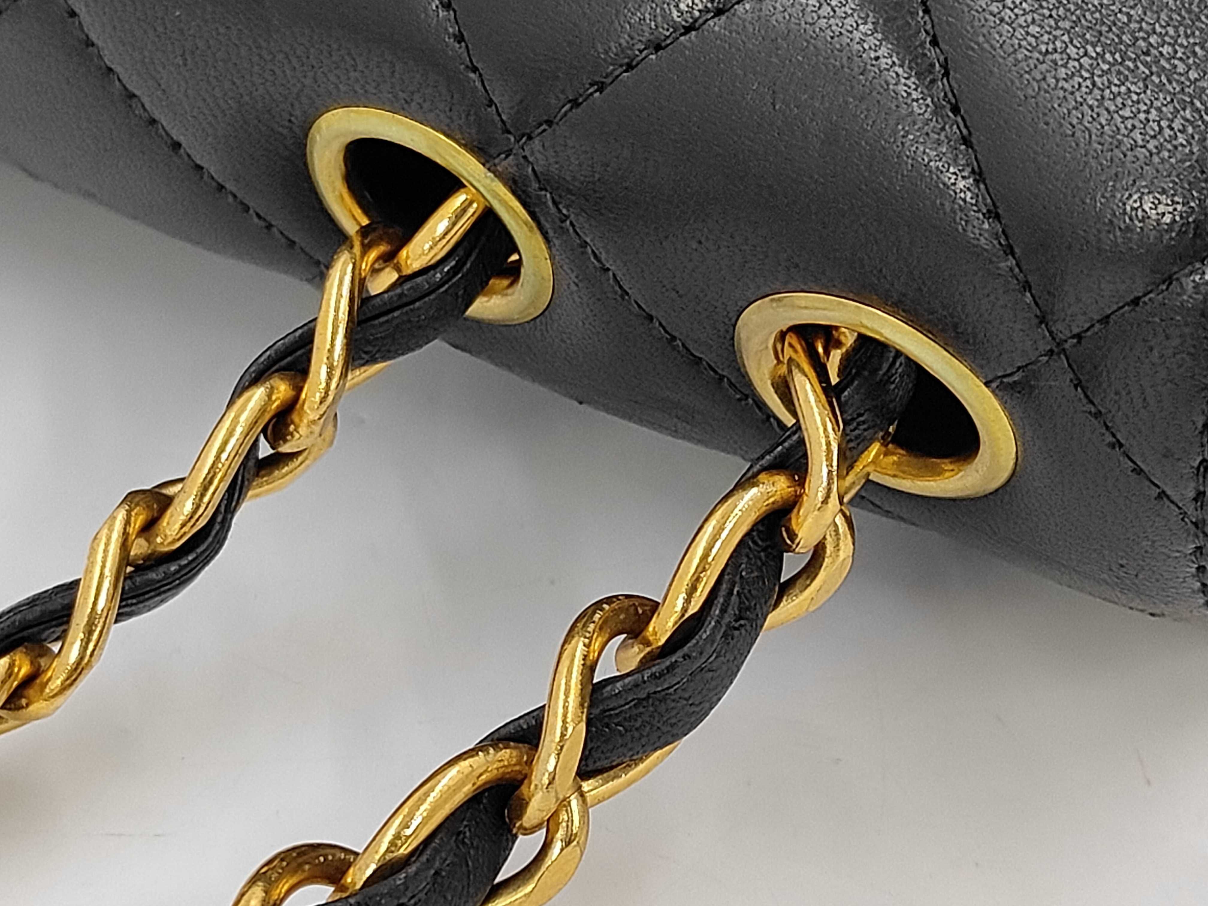 Large Matelassé 30 Lambskin Shoulder Bag — view 5