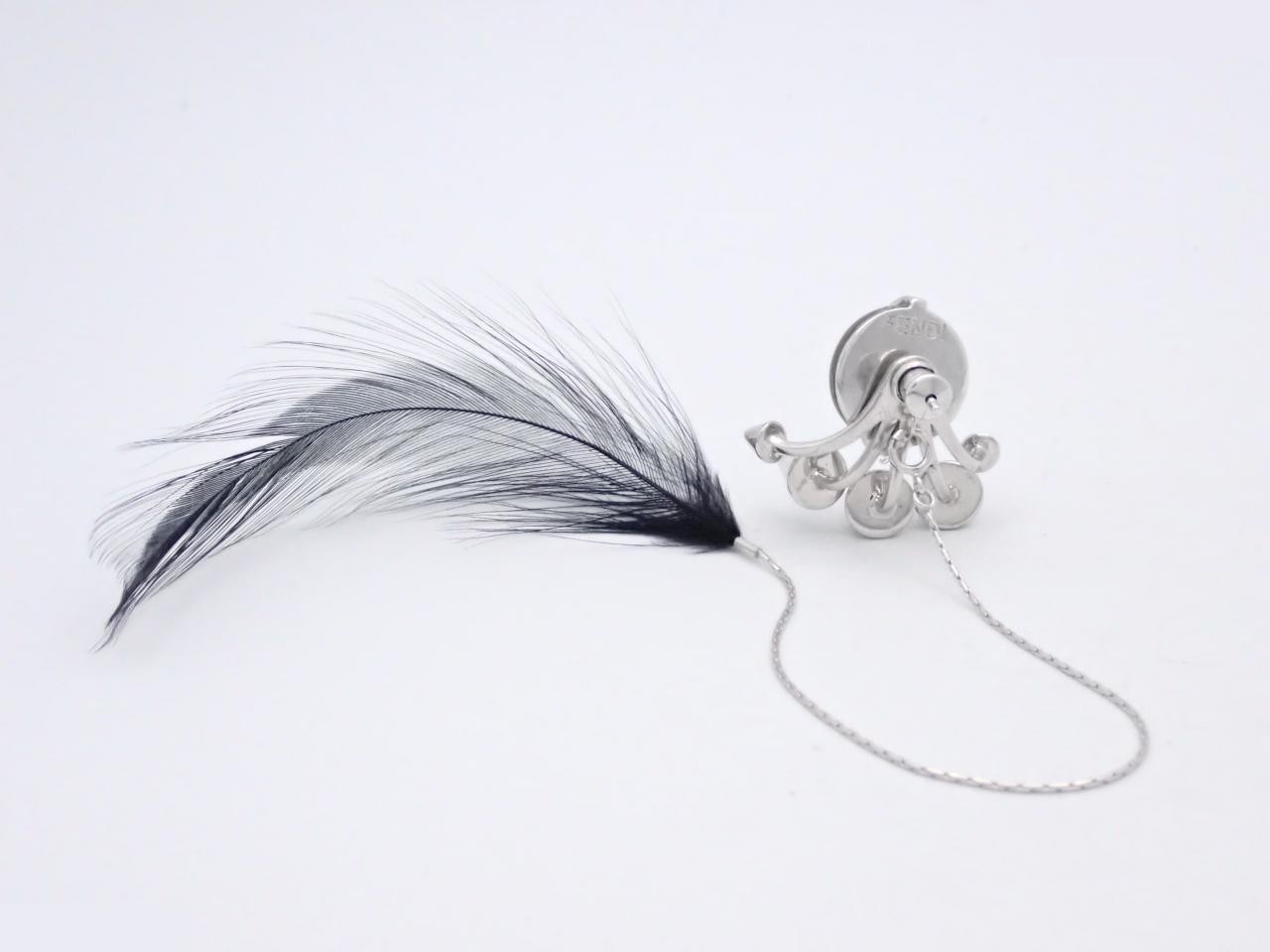 One earring (single earring only) — view 2