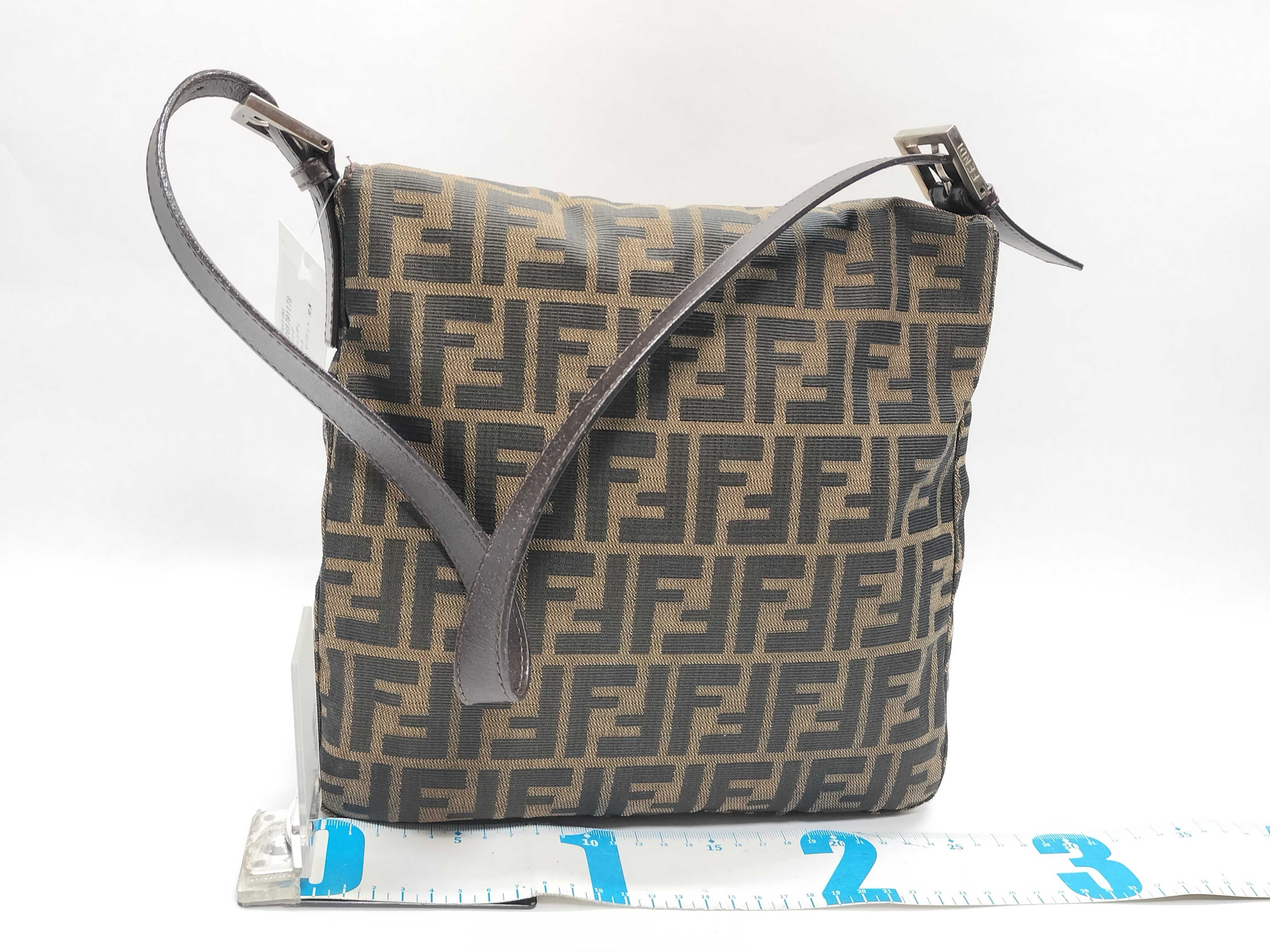Mamma Bucket Vertical Shoulder Bag — view 2
