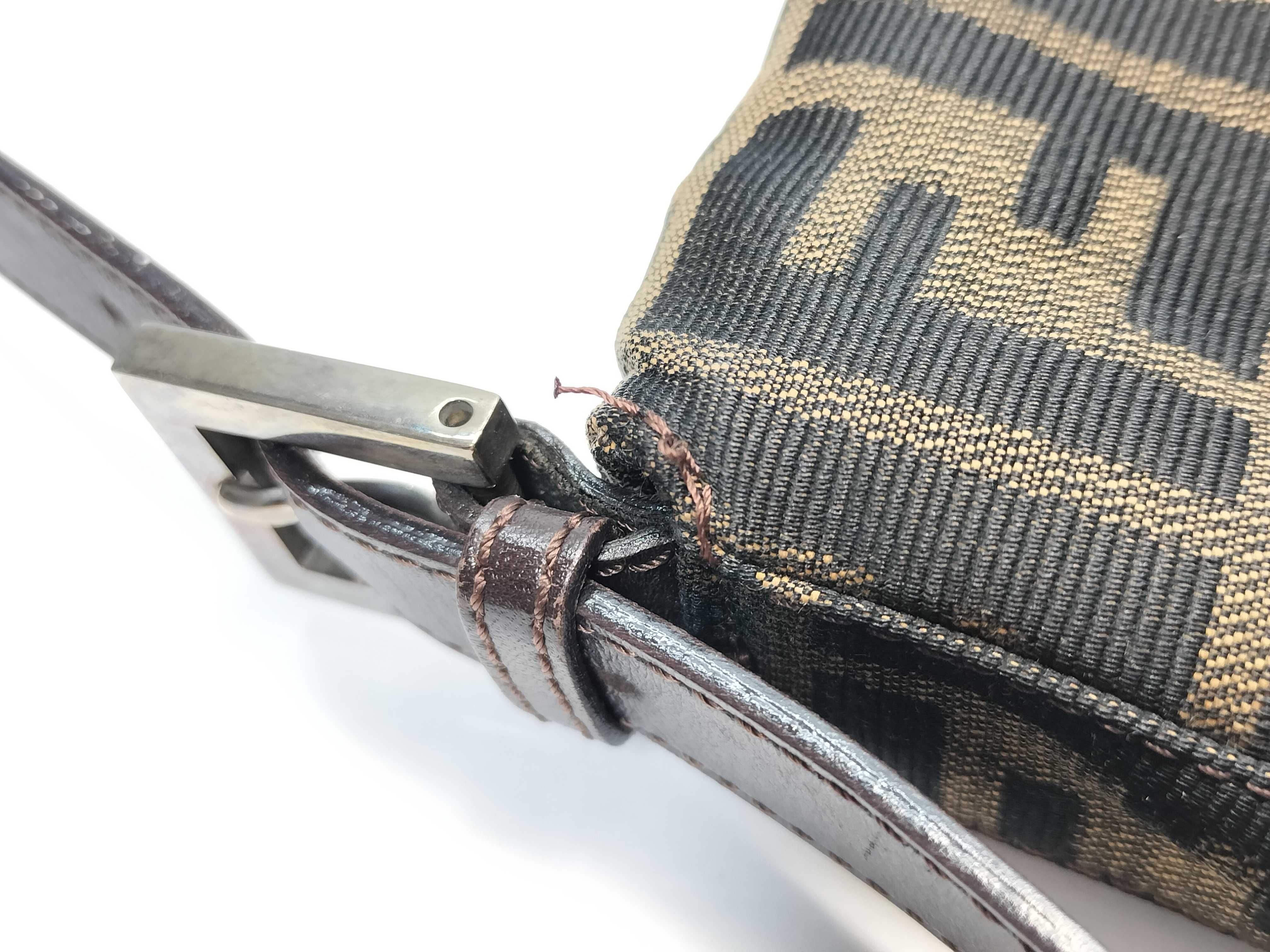 Mamma Bucket Vertical Shoulder Bag — view 12