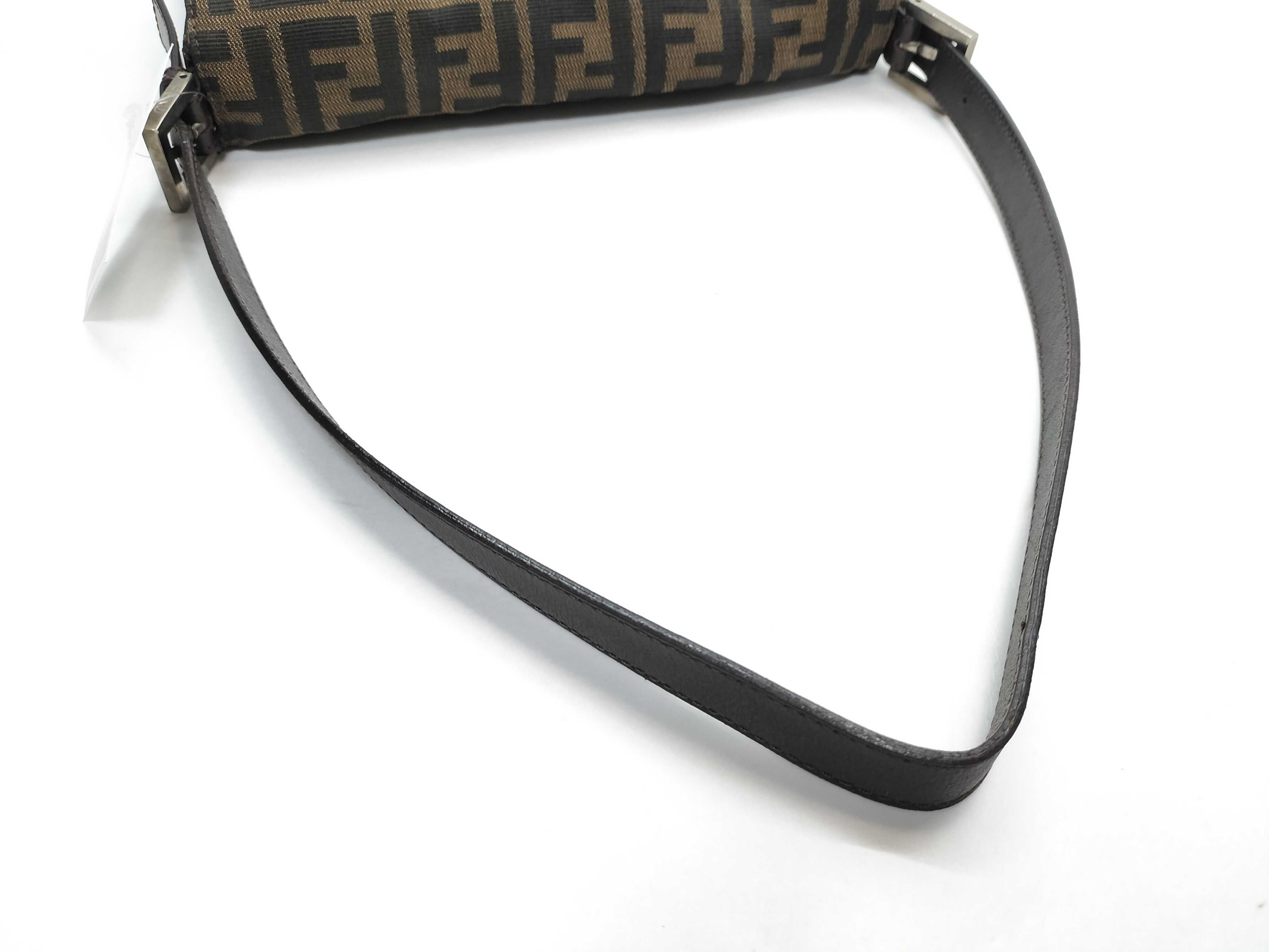 Mamma Bucket Vertical Shoulder Bag — view 5