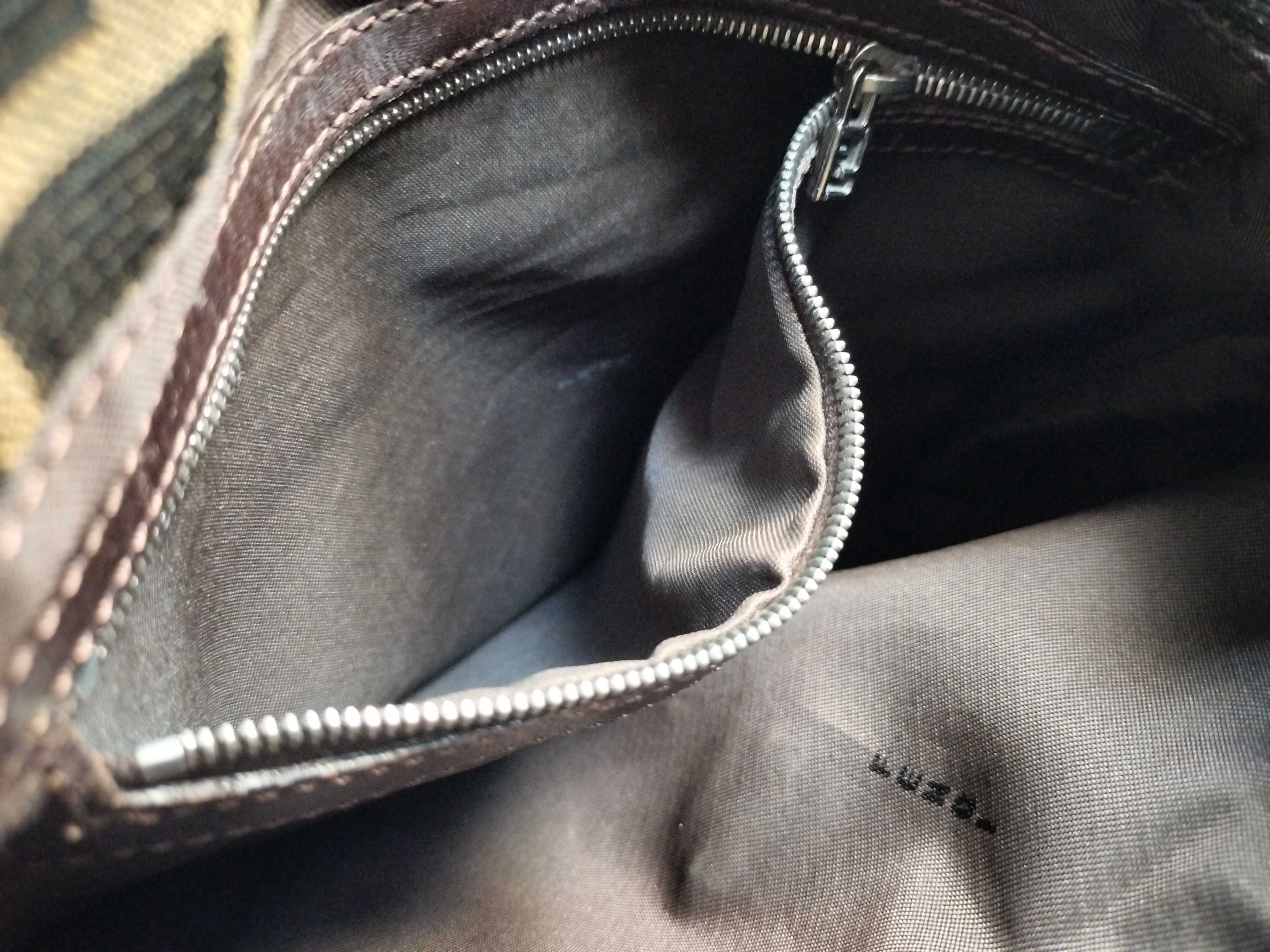 Mamma Bucket Vertical Shoulder Bag — view 10