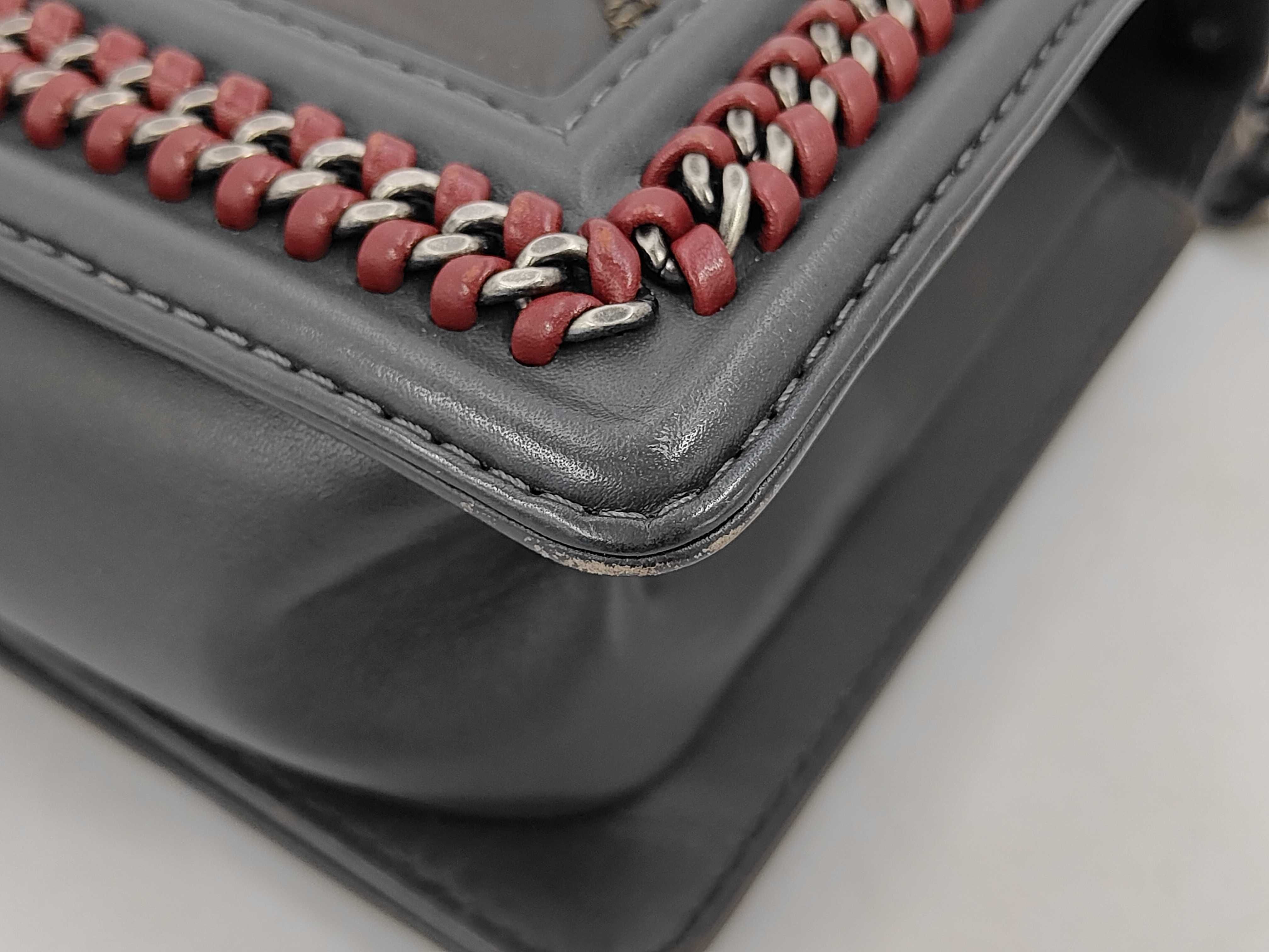 Boy Chanel Shoulder Bag — view 3