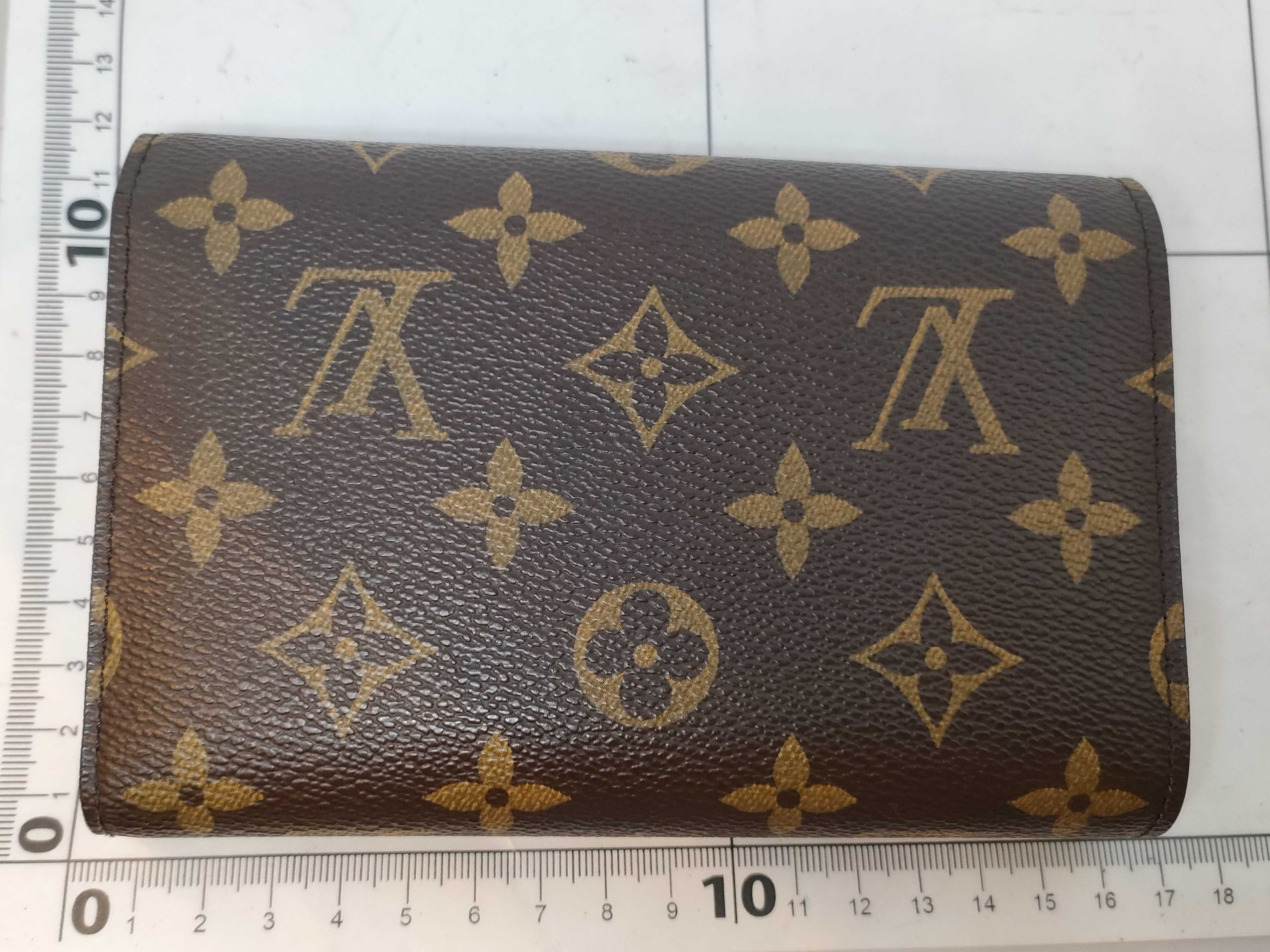 Monogram Louis Vuitton Monogram Tri-fold Wallet — view 2